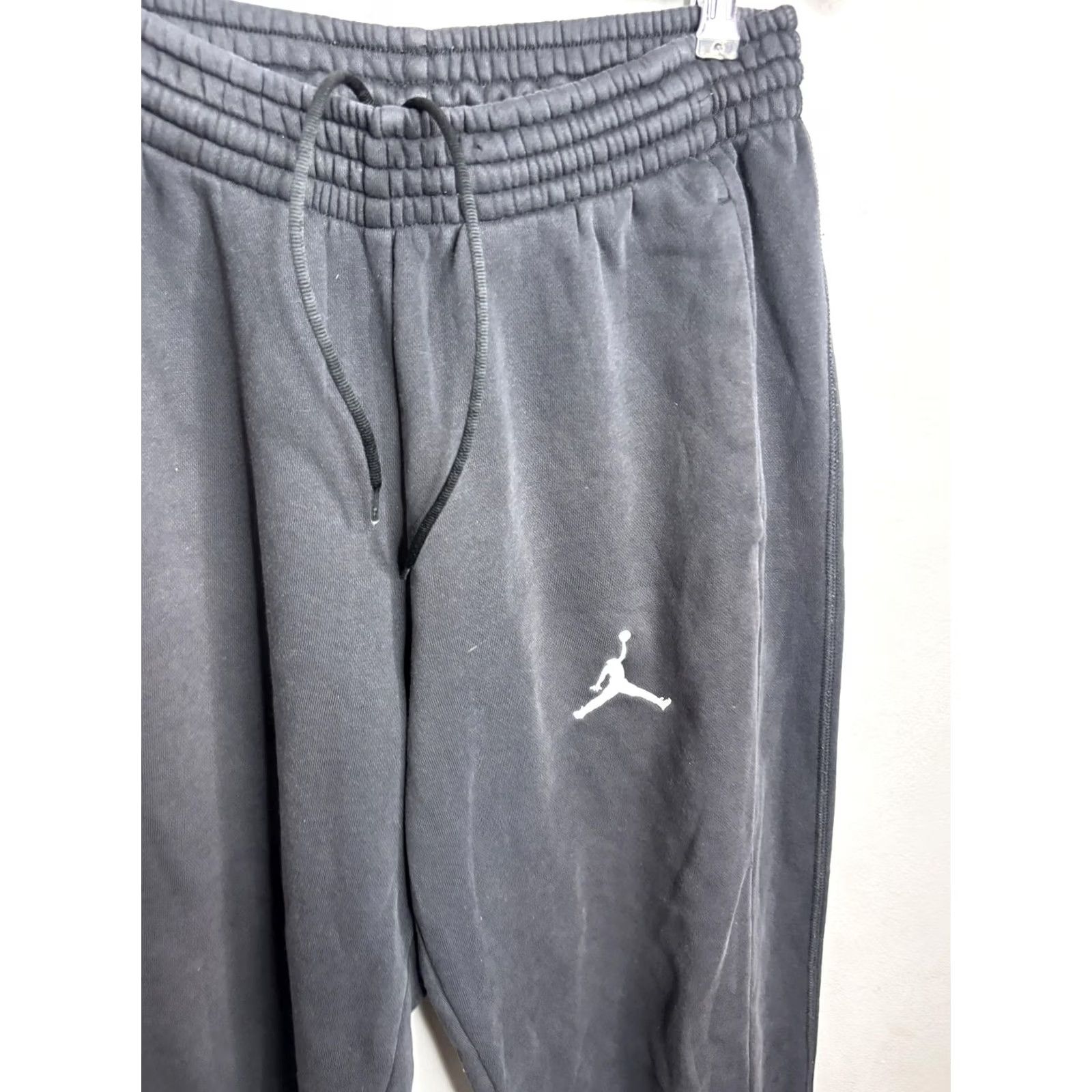 Jordan Brand VINTAGE? No • Jordan Pants Mens Medium Charcoal Fleece Joggers Sweatpants Jumpman Logo Nike Size US 31 - 2 Thumbnail