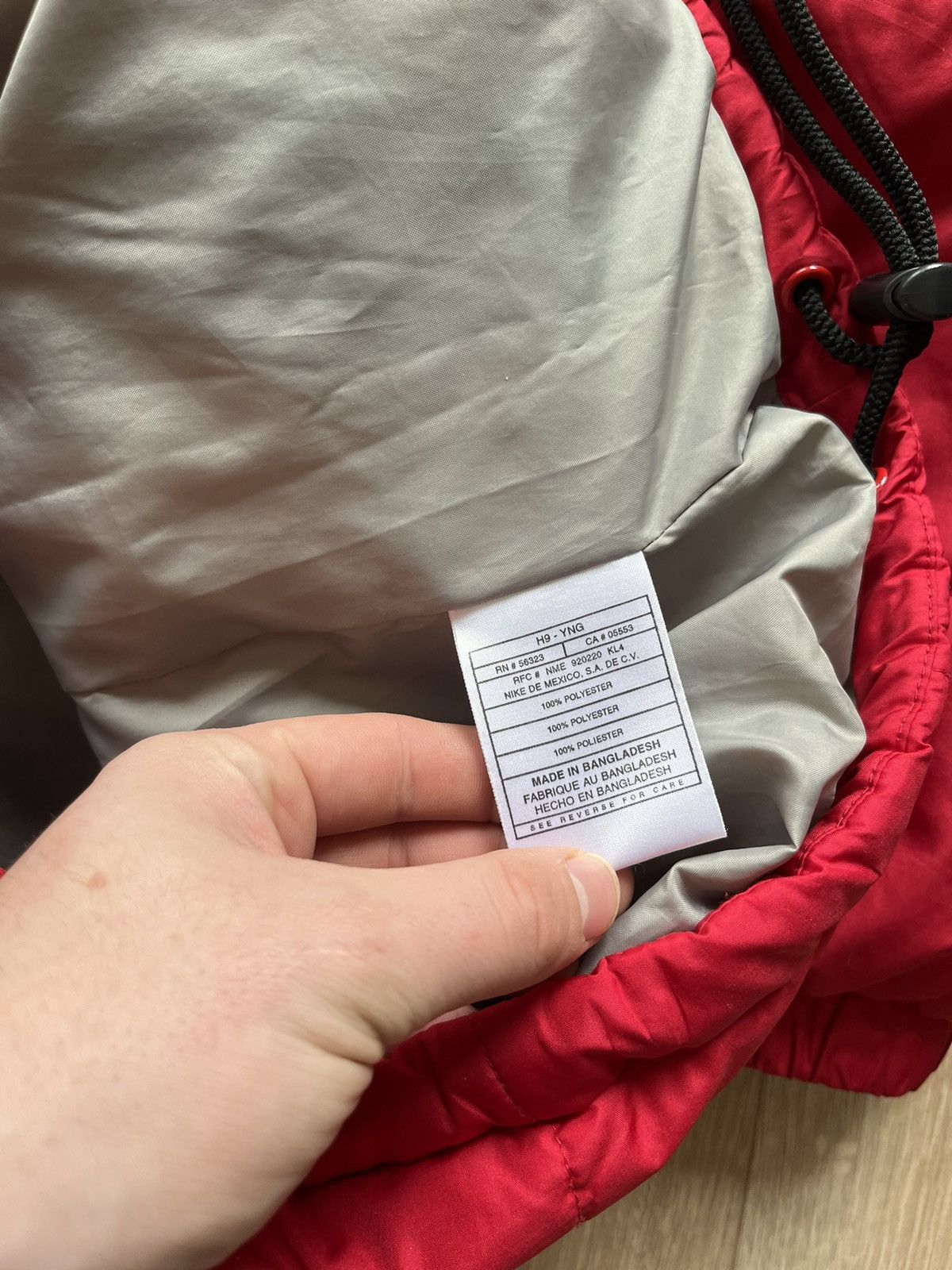 Nike Nike Vintage puffer jacket Size US L / EU 52-54 / 3 - 7 Thumbnail