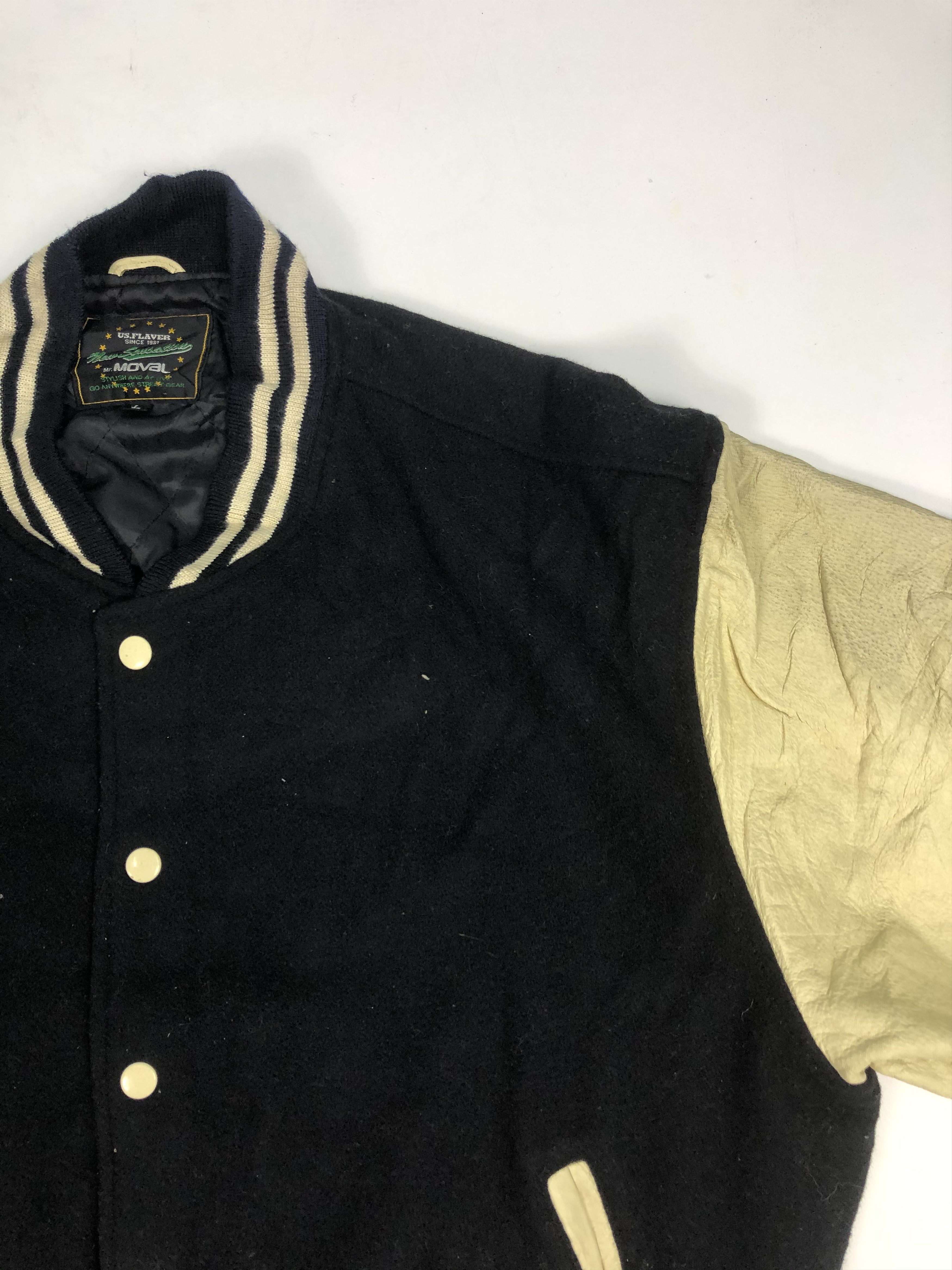 Vintage Vintage 90S Varsity Synthetic Leather Jacket V0114 Size US L / EU 52-54 / 3 - 6 Thumbnail
