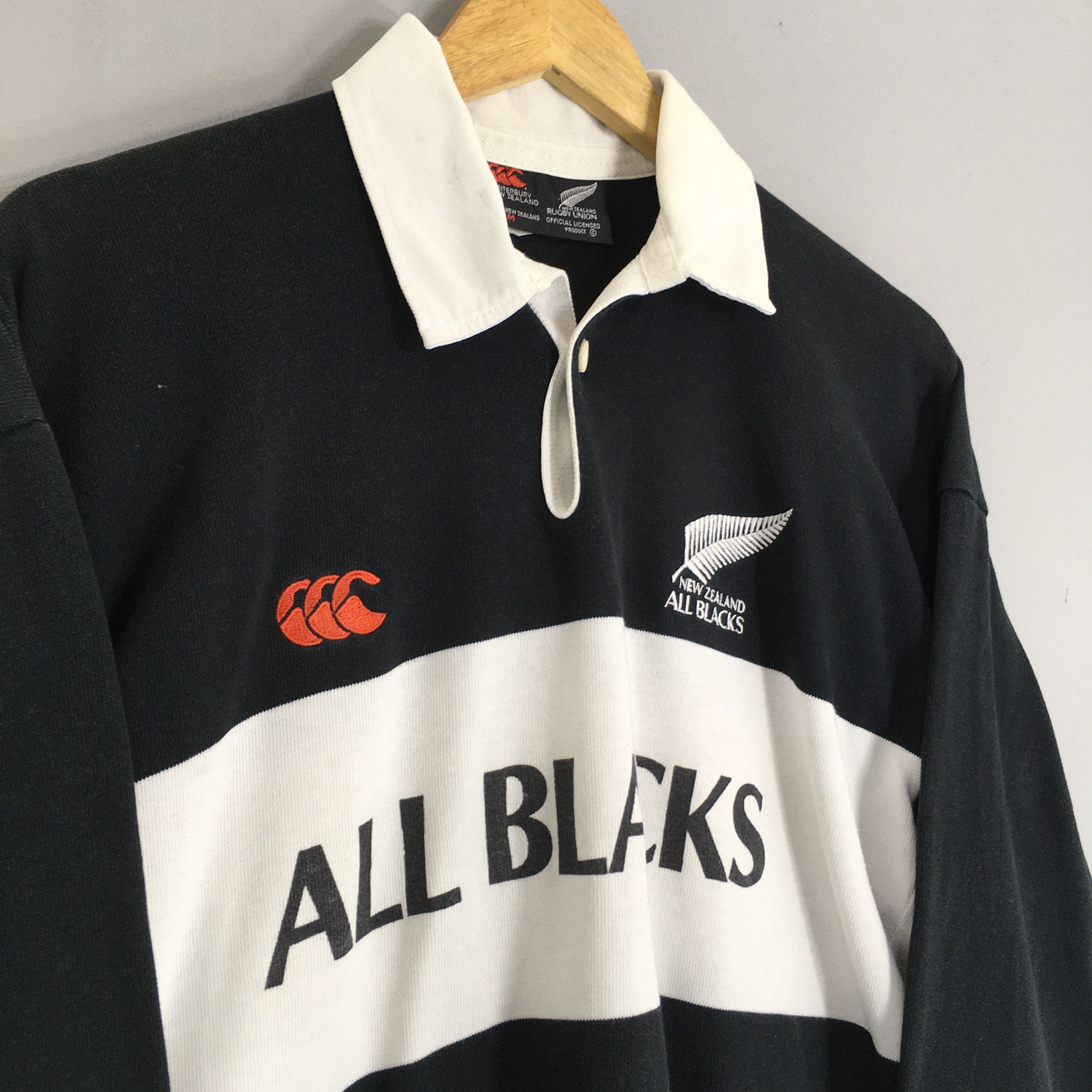 Canterbury of New Zealand Vintage Canterbury Of New Zealand All Blacks Polo Medium Size US M / EU 48-50 / 2 - 3 Thumbnail