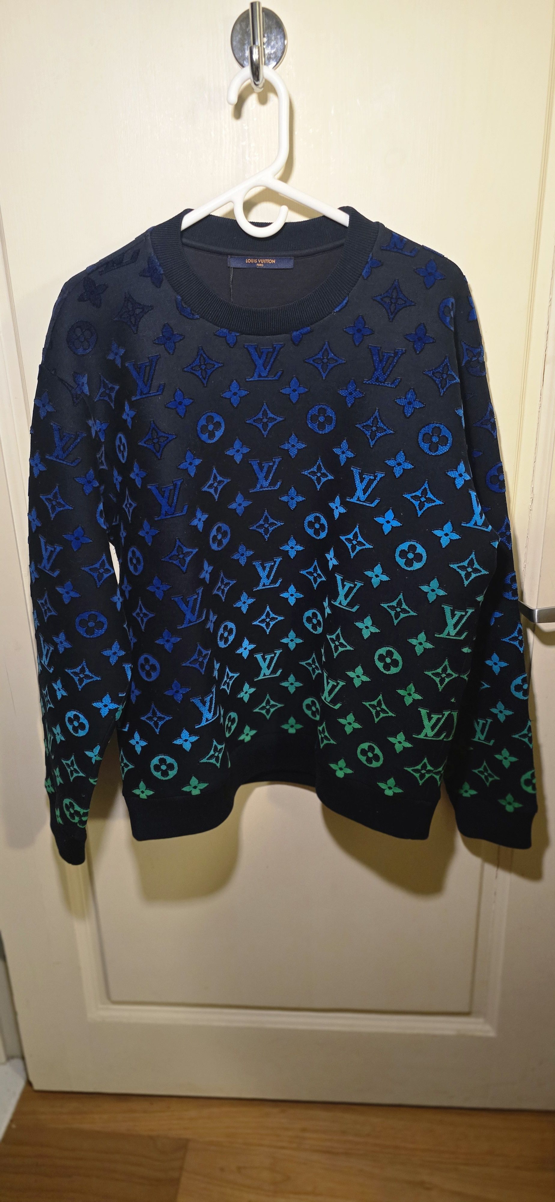 Louis Vuitton Louis Vuitton Monogram Coupe Gradient Sweatshirt🔥🌊🌎 Sz L Size US L / EU 52-54 / 3 - 2 Thumbnail