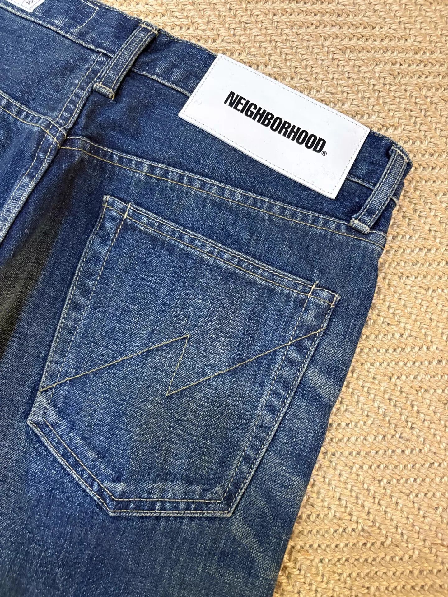 Neighborhood NEIGHBORHOOD DP-BASIC WASHED DENIM JEANS S Worn Once Size US 29 - 4 Thumbnail