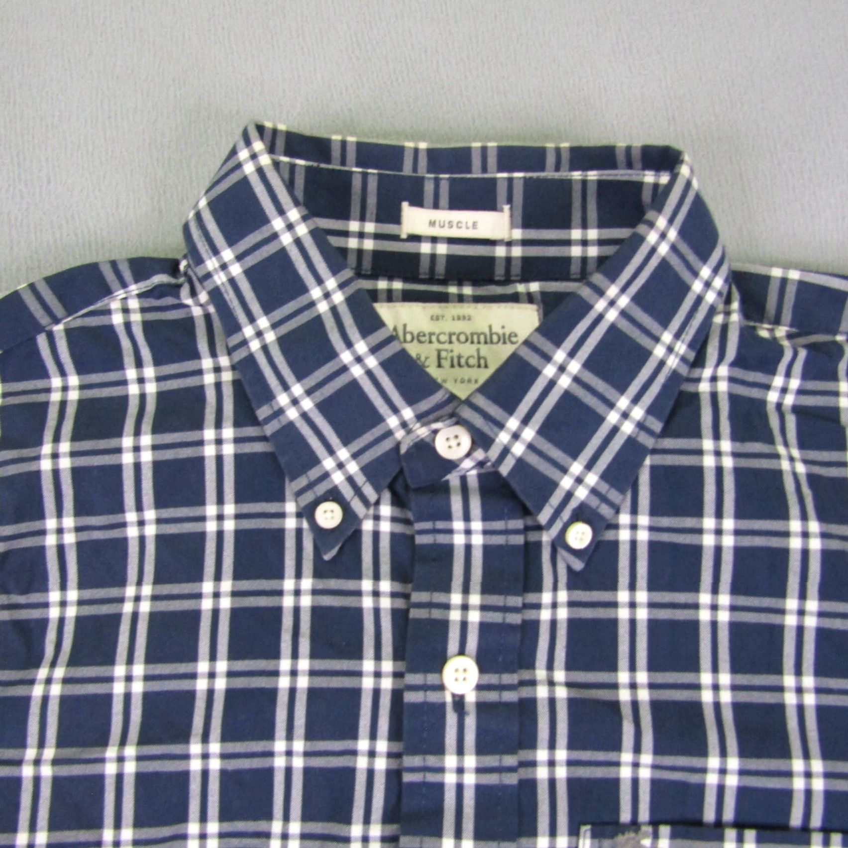 Abercrombie & Fitch VINTAGE Abercrombie & Fitch Men's Shirt Large Blue White Plaid Casual Preppy Button-Down Size US M / EU 48-50 / 2 - 2 Thumbnail