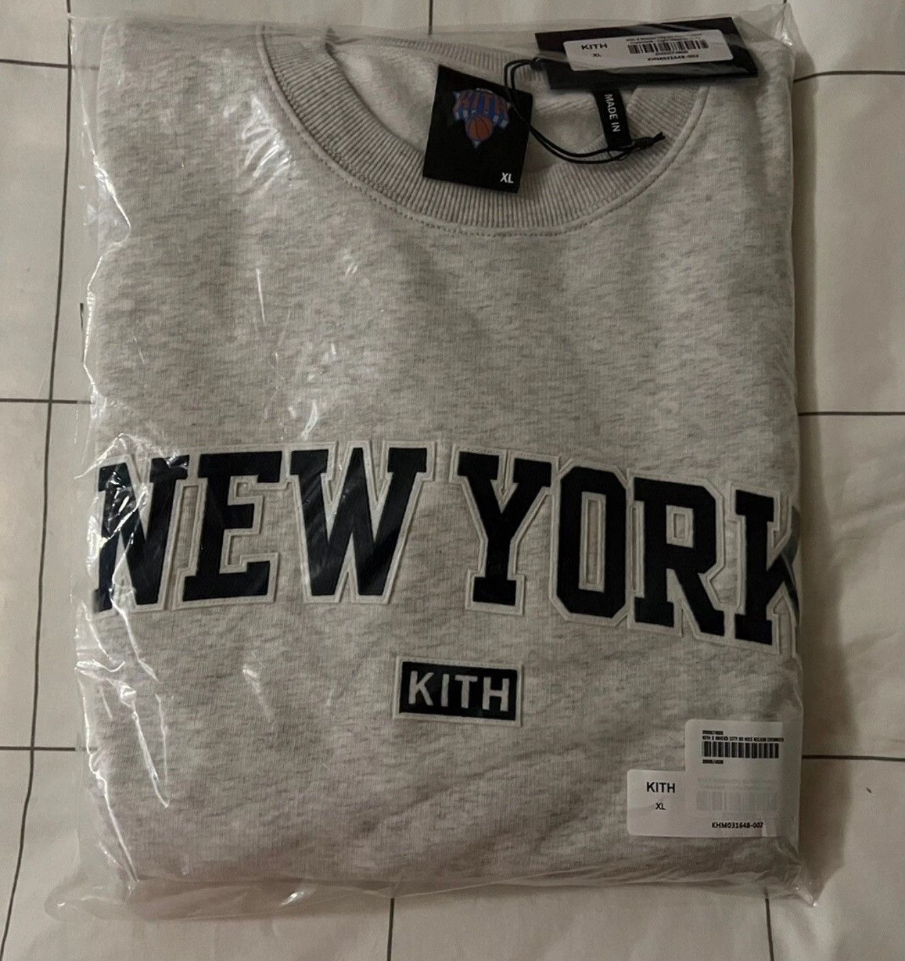 Kith Kith New York Knicks City So Nice Nelson Crewneck Grey XL Size US XL / EU 56 / 4 - 3 Thumbnail
