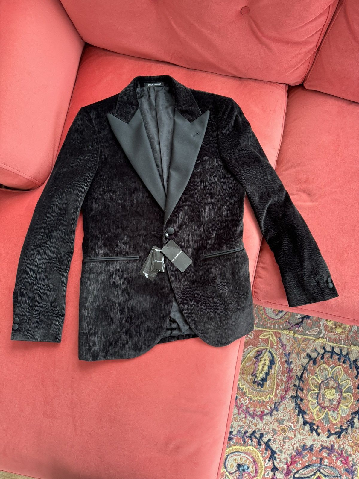 Emporio Armani Emporio Armani black velvet tuxedos, size 48 It, M int Size 48R - 1 Thumbnail