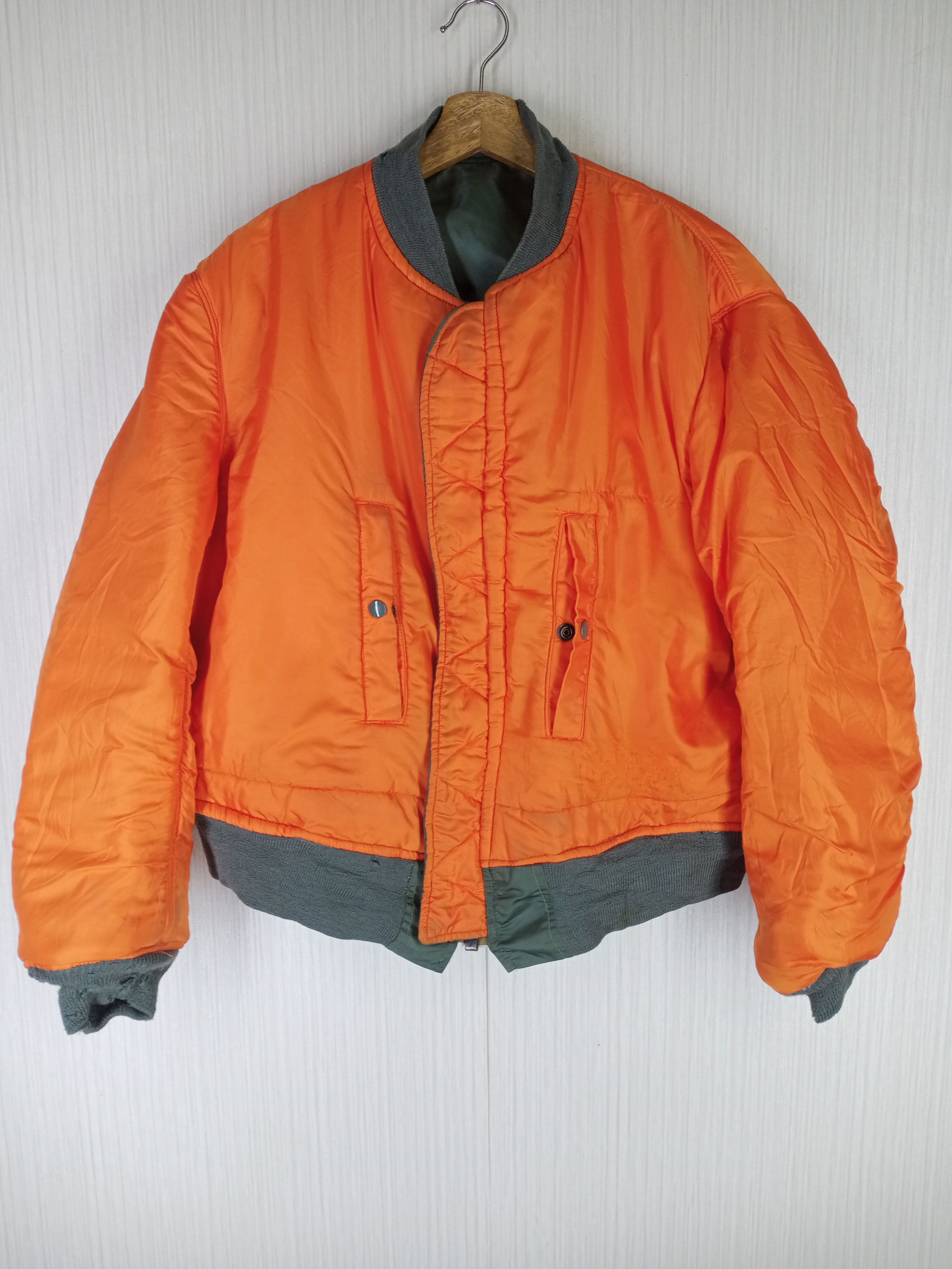 Alpha Industries Rare Vintage 70s Alpha Industries MA- I Usaf Jacket Size US L / EU 52-54 / 3 - 3 Thumbnail
