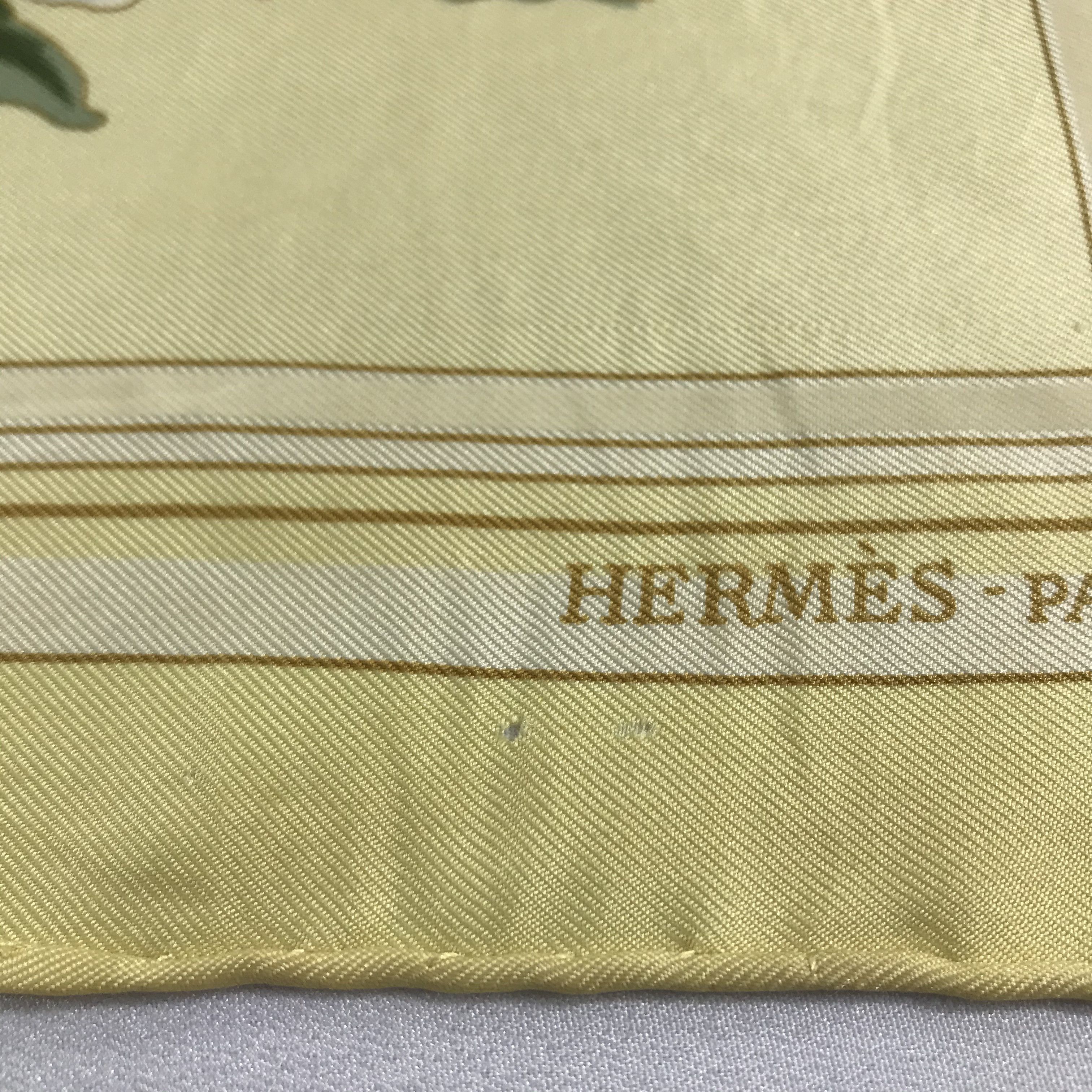 Vintage Hermes Silk Scarf Quai Aux Fleurs Floral Baroque -M09 Size ONE SIZE - 5 Thumbnail
