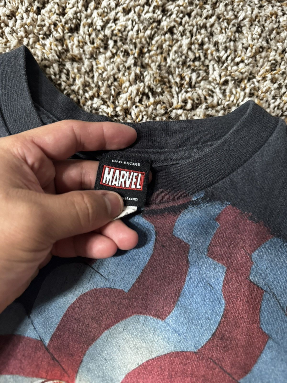 Marvel Comics Marvel Mad Engine Iron Man Civil War Tee Size US XL / EU 56 / 4 - 2 Thumbnail