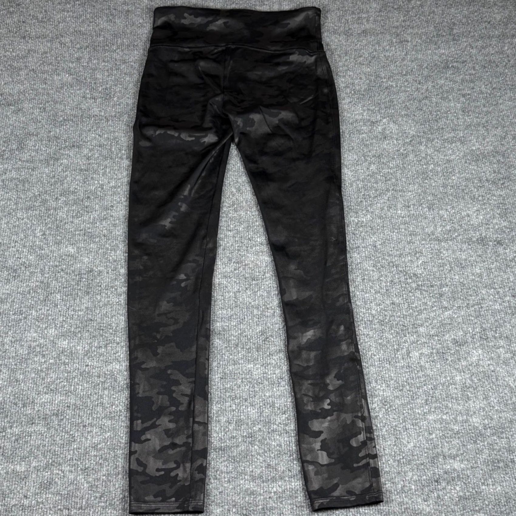 Spanx SPANX Black Camo High Waisted Ponte Knit Leggings Pants M/M Stretch Slimming Athleisure Womens Size 32" / US 10 / IT 46 - 3 Thumbnail