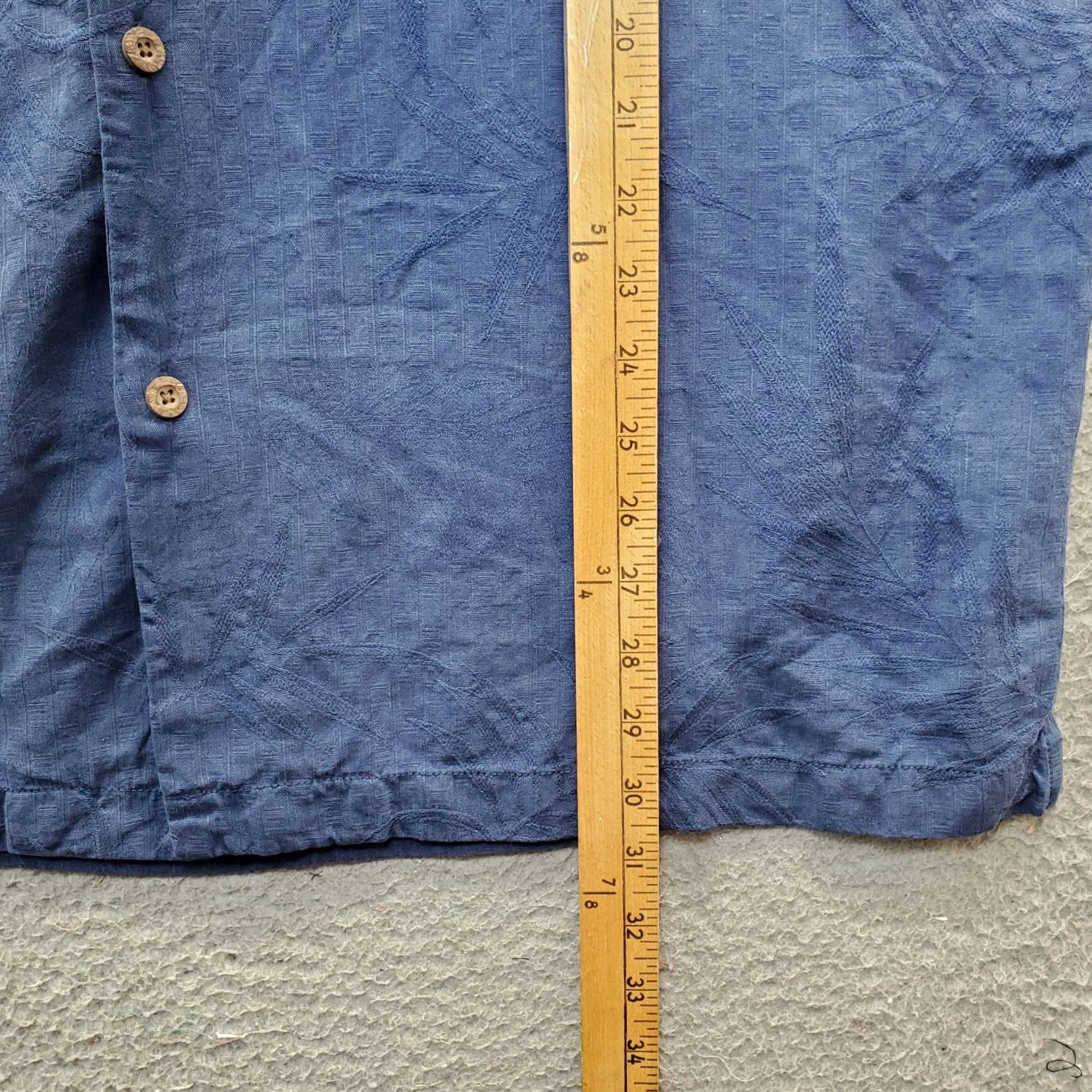 Tommy Bahama VINTAGE Tommy Bahama Navy Silk Embossed Palm Leaf Hawaiian Shirt Mens XL Button-Up Short Sleeve Collared Casual Travel Size US XL / EU 56 / 4 - 5 Thumbnail