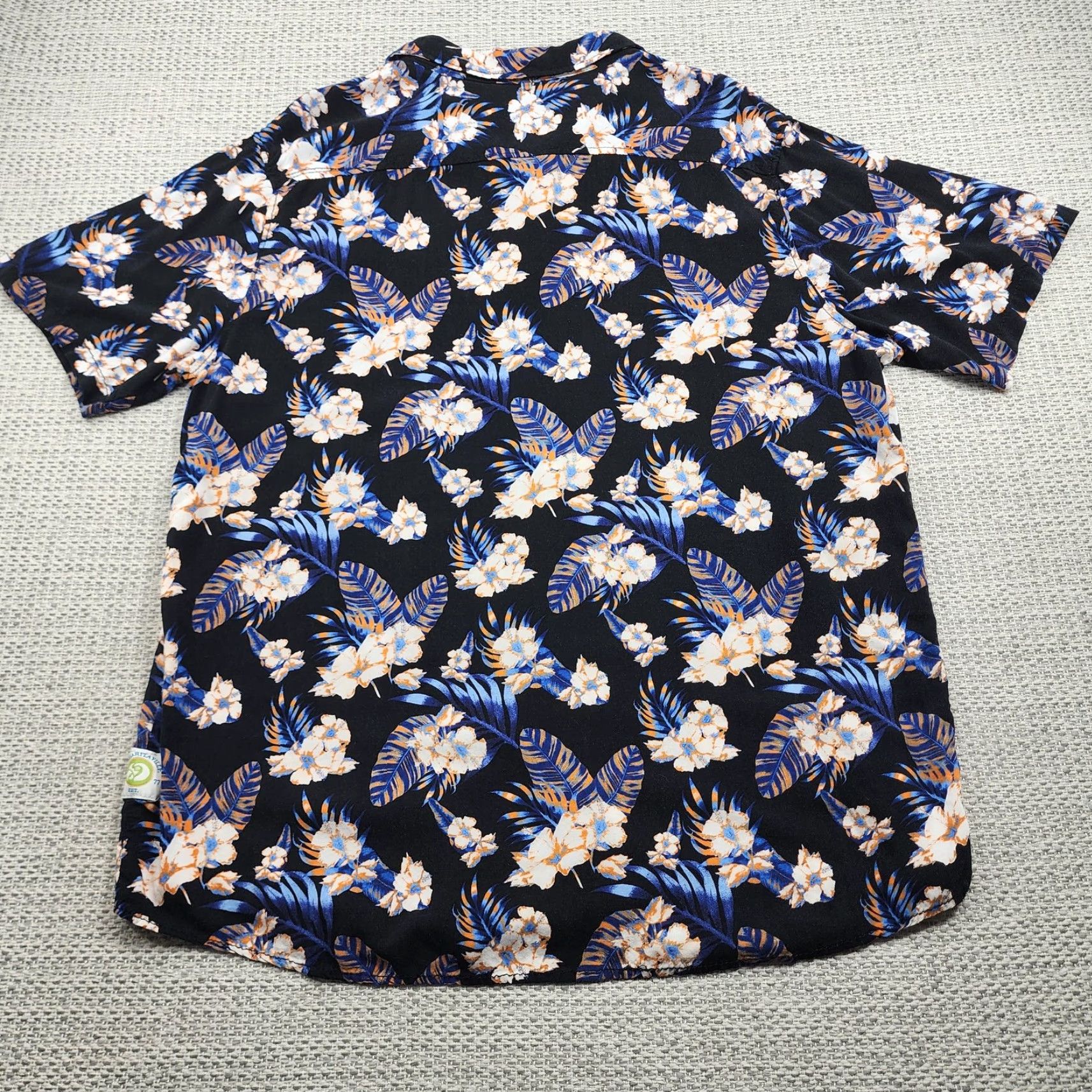 Vintage Margaritaville Shirt Mens 2XL Black Floral Hawaiian Button-Up Rayon Short Sleeve Size US XXL / EU 58 / 5 - 6 Thumbnail