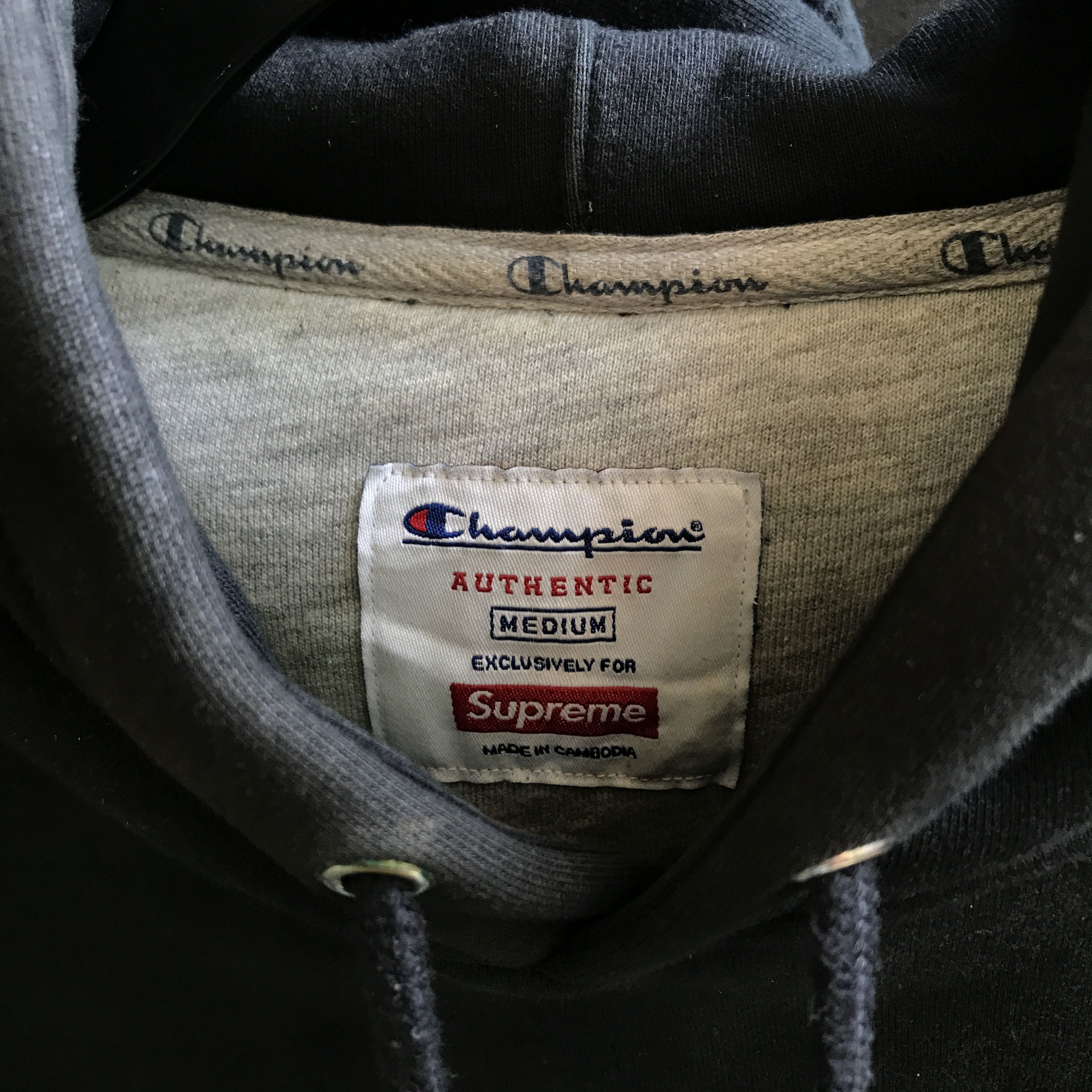 Champion × Supreme Supreme X Champion Logo Center Hoodie Size US M / EU 48-50 / 2 - 4 Thumbnail