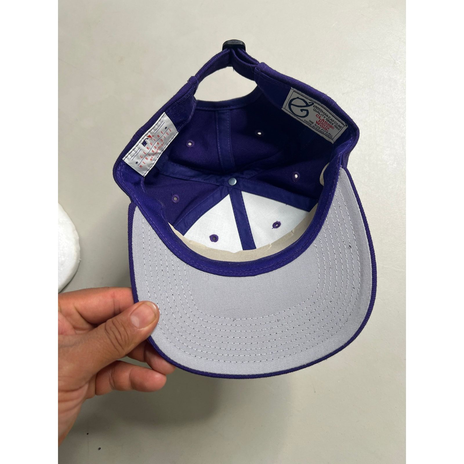Vintage Vintage Arizona Diamondbacks Purple Strapback Hat 90s wool Size ONE SIZE - 7 Thumbnail