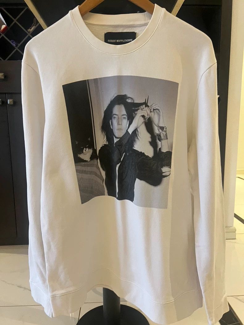 Raf Simons Raf simons White sweatshirt, fashionable portrait Size US M / EU 48-50 / 2 - 1 Thumbnail