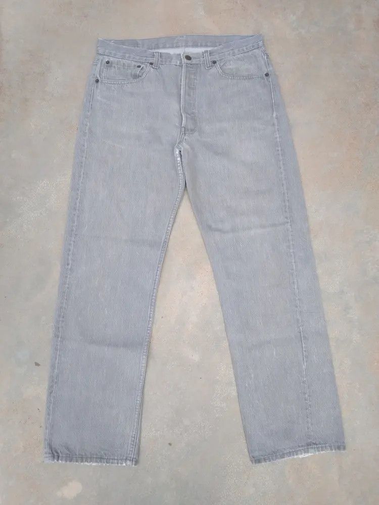 Levi's 80s Vintage Levi's 501 Made In USA Jeans Grey 33x30 Size US 33 - 1 Thumbnail