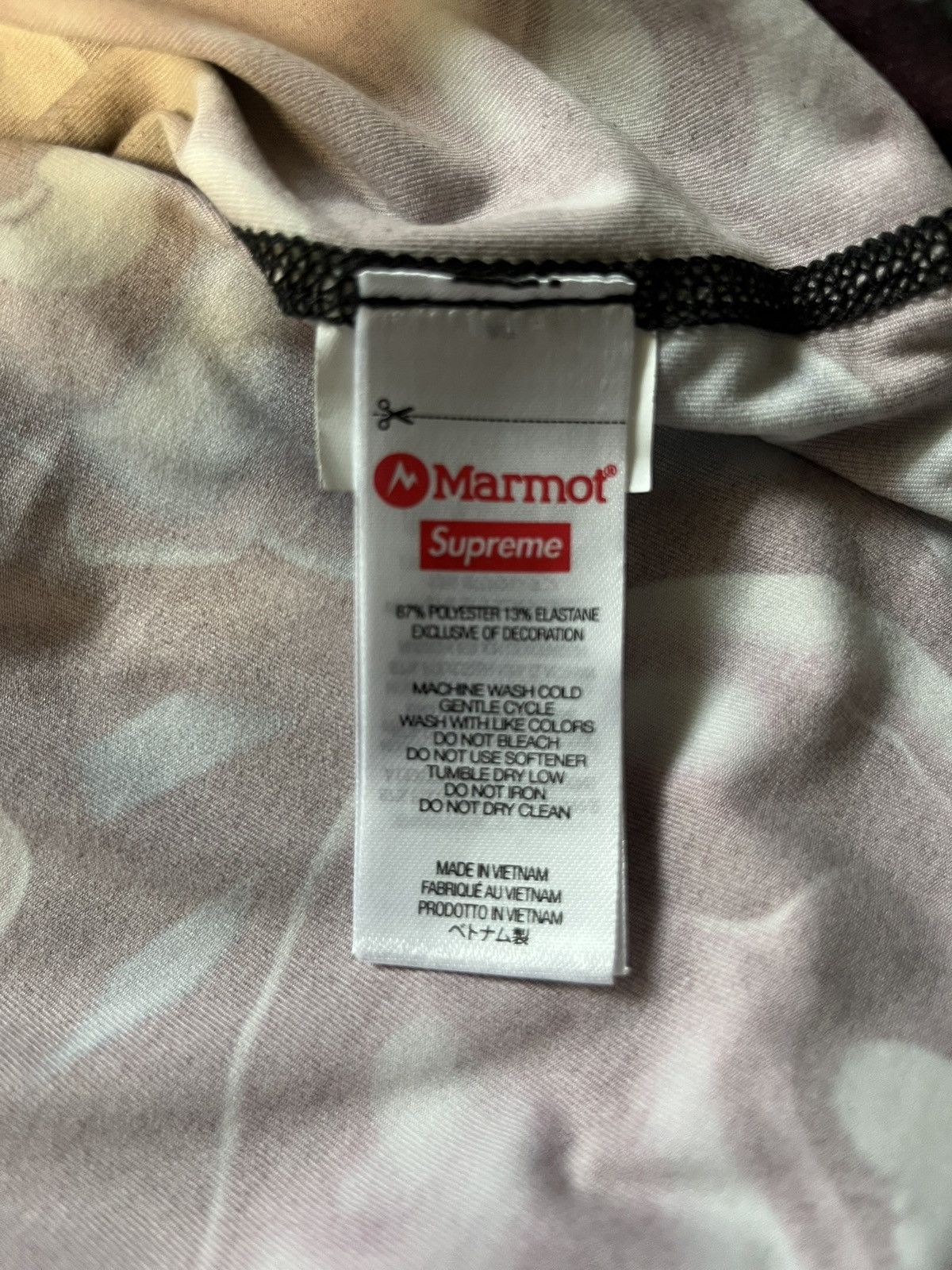 Supreme Supreme Marmot Base Layer Thermal Size US M / EU 48-50 / 2 - 7 Thumbnail