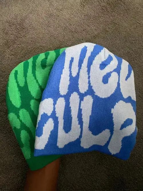 Japanese Brand 1 Blue 1 Green Y2K Beanie Size ONE SIZE - 4 Thumbnail