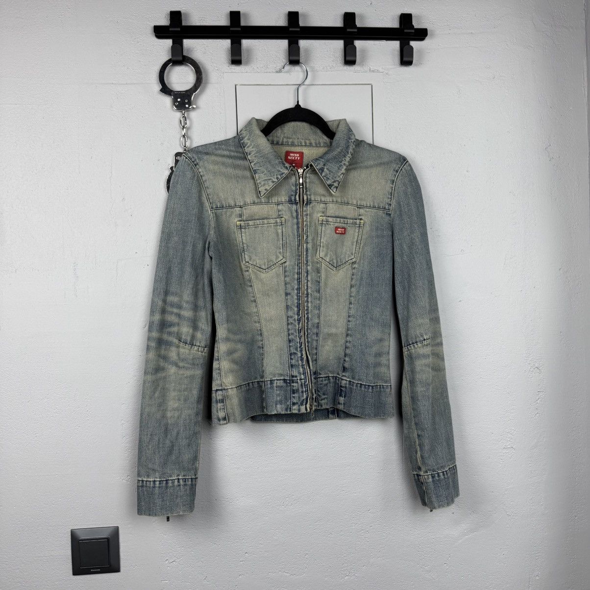 Miss Sixty Vintage Miss Sixty Avant Garde Distressed Jeans Jacket Size S / US 4 / IT 40 - 2 Thumbnail