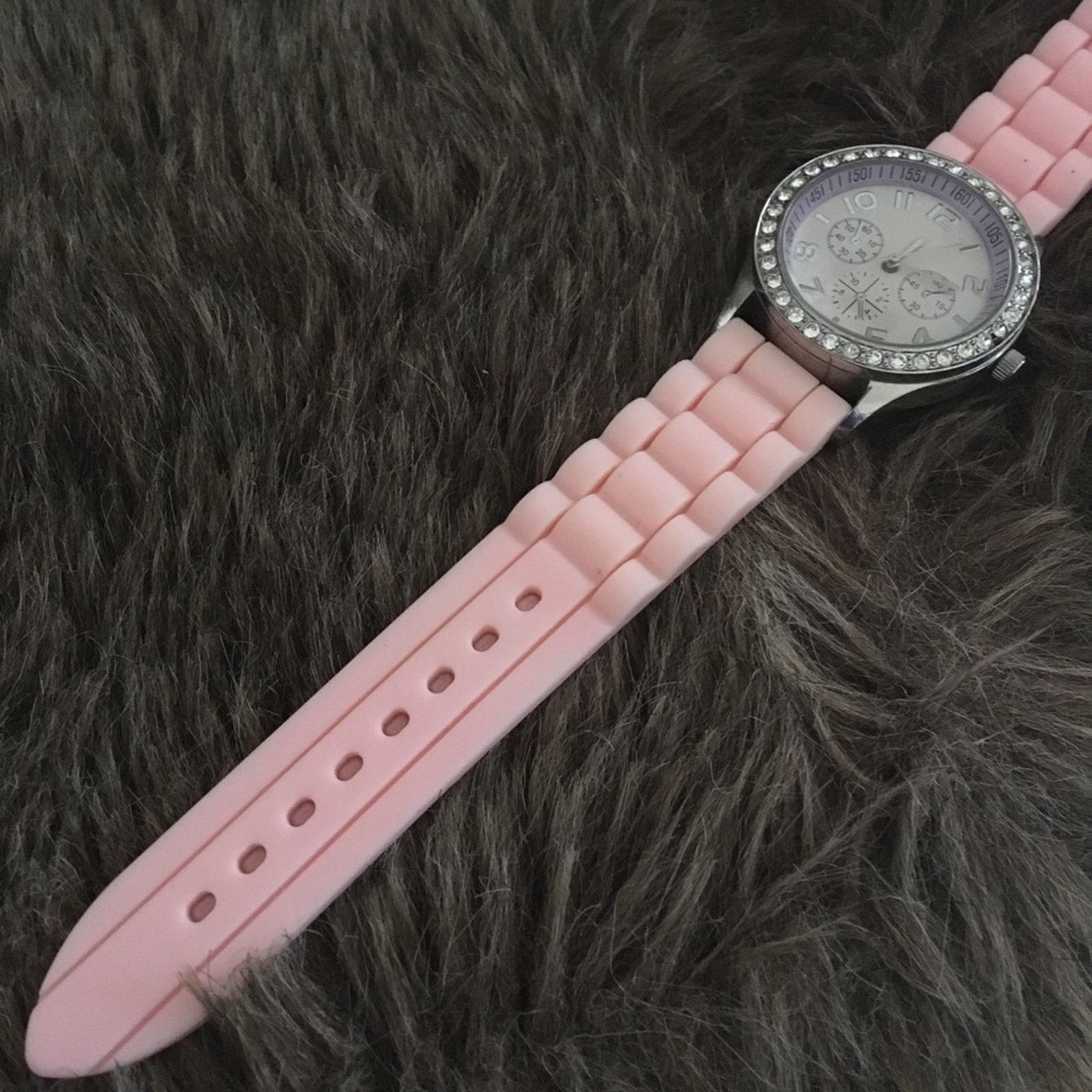 Jewelry Ladies Darice baby pink soft silicone band watch Size ONE SIZE - 8 Thumbnail