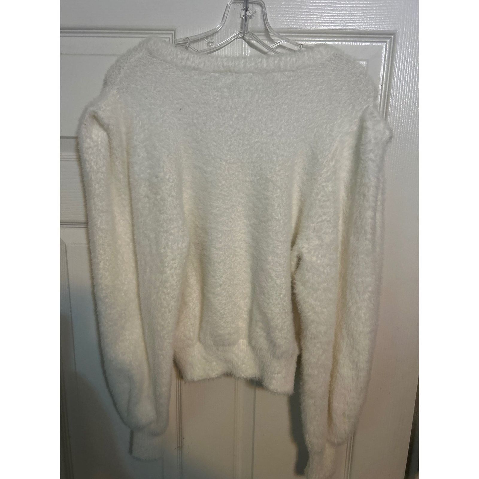 Ronny Kobo Ronny Kobo XS/S White Fuzzy Soft Knit Long Sleeve Pullover Size XS / US 0-2 / IT 36-38 - 3 Thumbnail