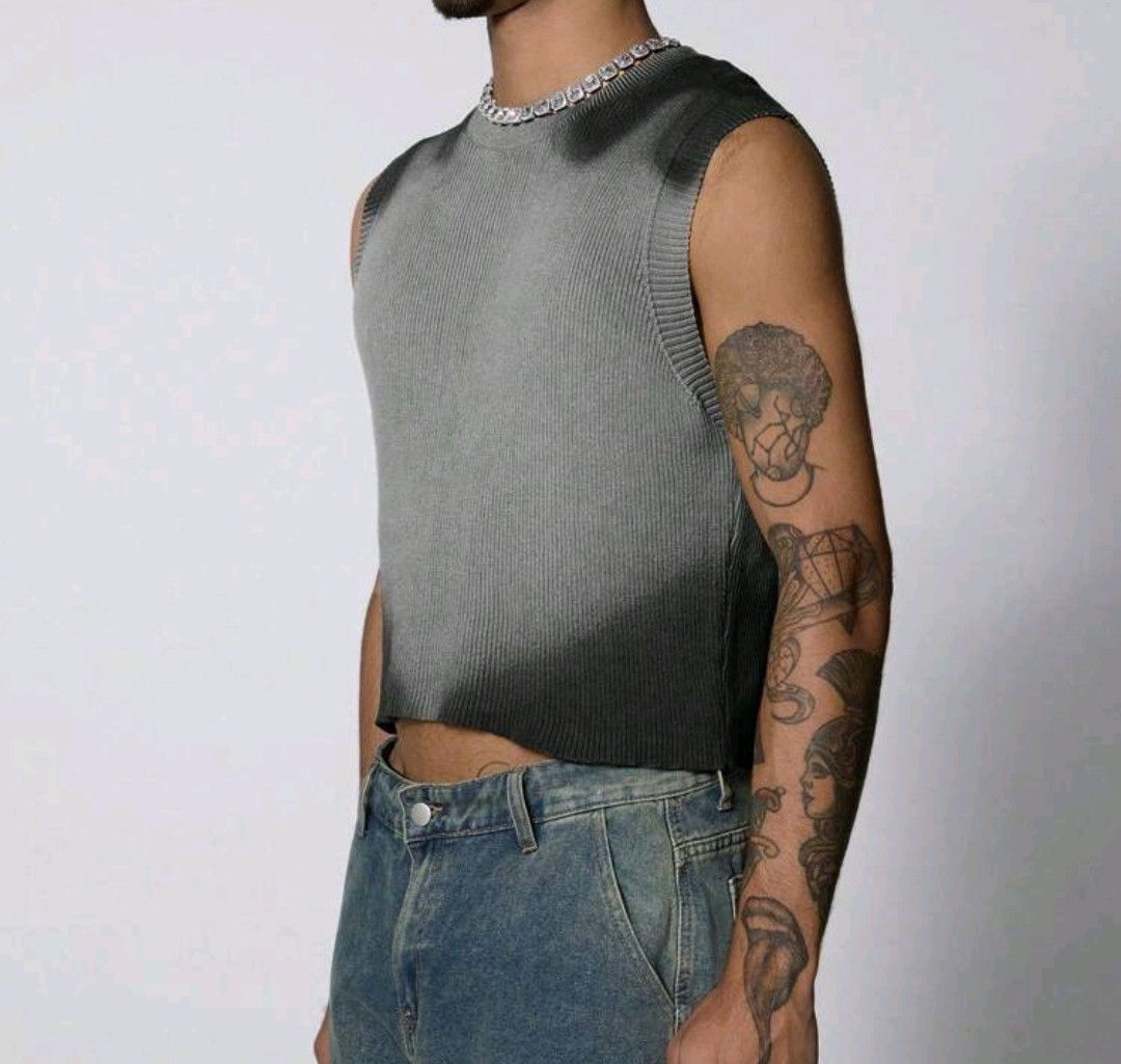 Other Solid Color Gradient Streetwear Knitted Sleeveless Vest Size US M / EU 48-50 / 2 - 5 Thumbnail