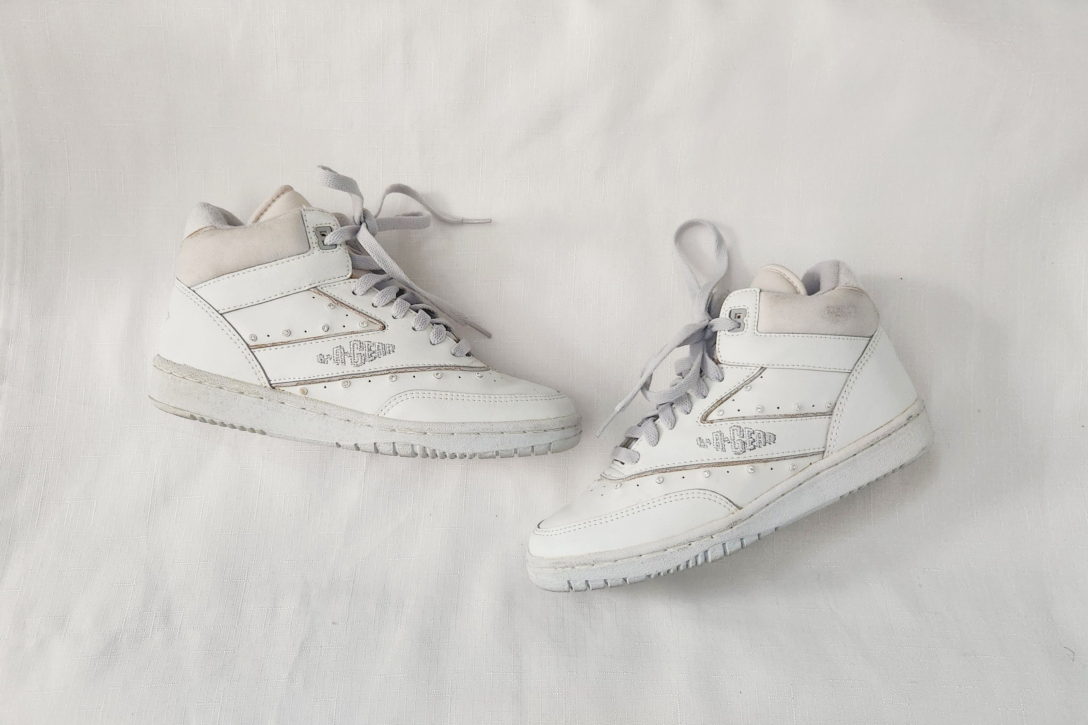 La Gear × Vintage L.A Gear Vintage Rare Womens Size 8 1993 Hi white rhinestone Size US 8 / IT 38 - 2 Thumbnail