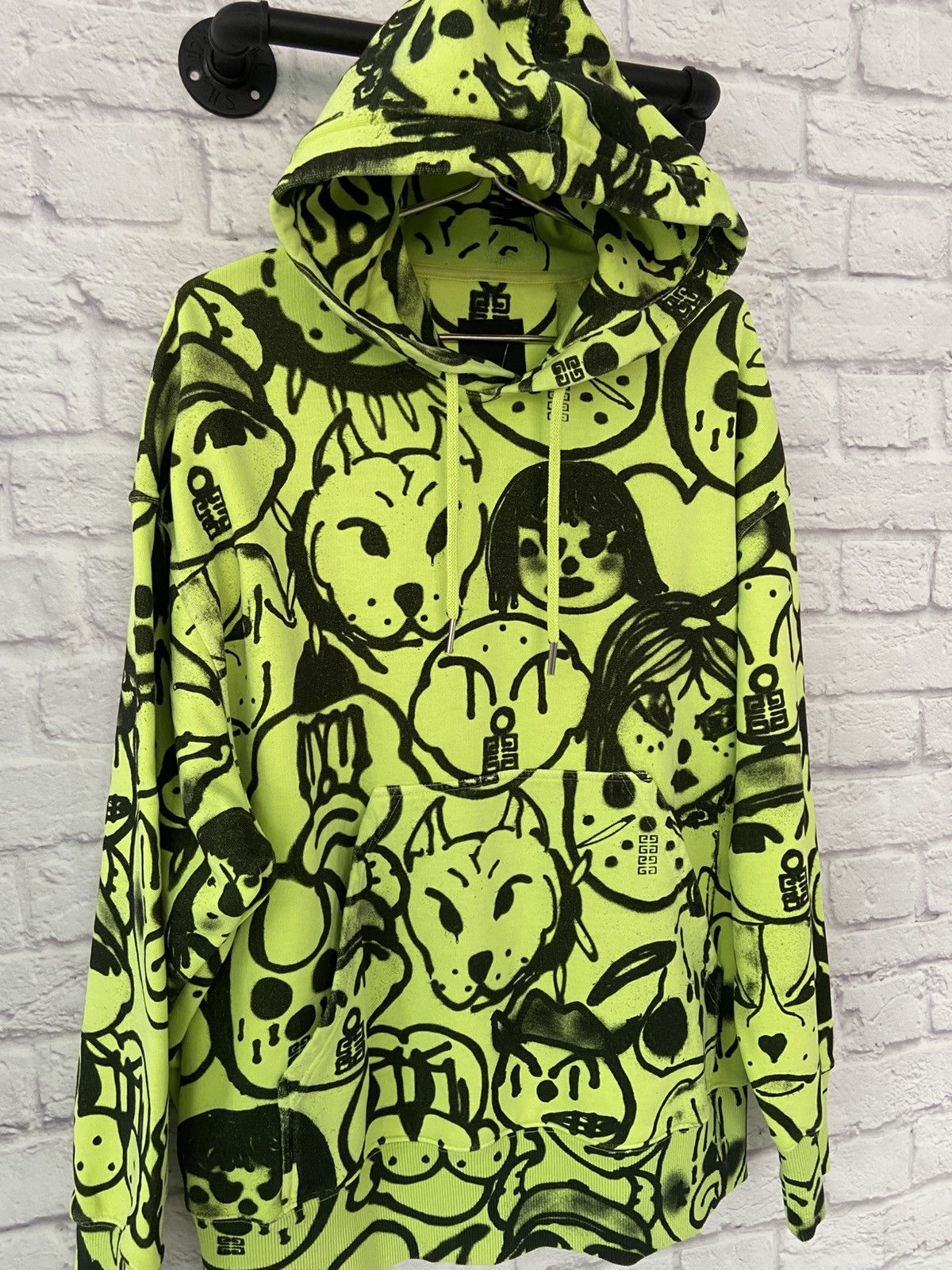 Chito × Givenchy Givenchy Chito Allover Family Oversized Hoodie Size US L / EU 52-54 / 3 - 4 Thumbnail