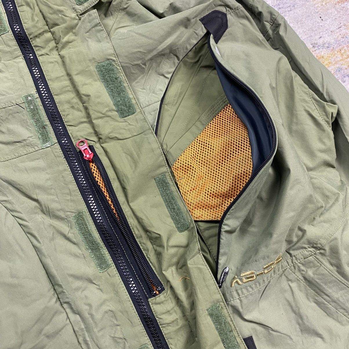 Analog Analog acronym errolson hugh multi pocket jacket Size US M / EU 48-50 / 2 - 13 Thumbnail