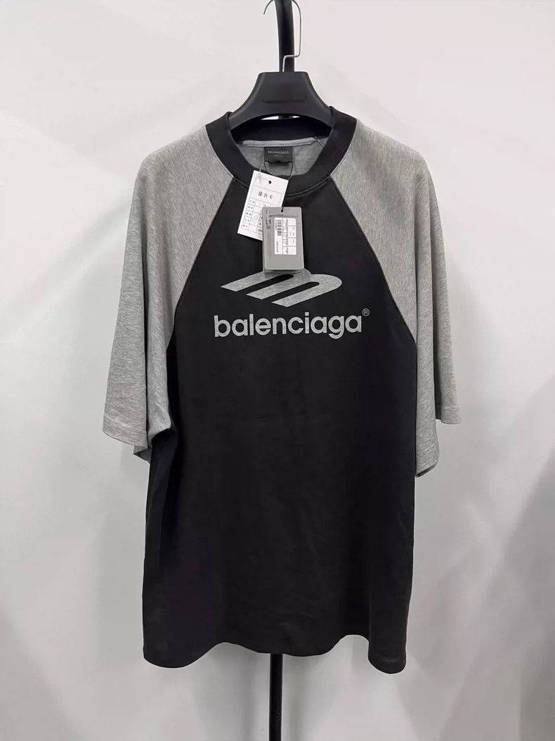 Balenciaga Balenciaga 3 B Sports Icon Sk Logo Printed Crew Neck Short Size US S / EU 44-46 / 1 - 1 Thumbnail