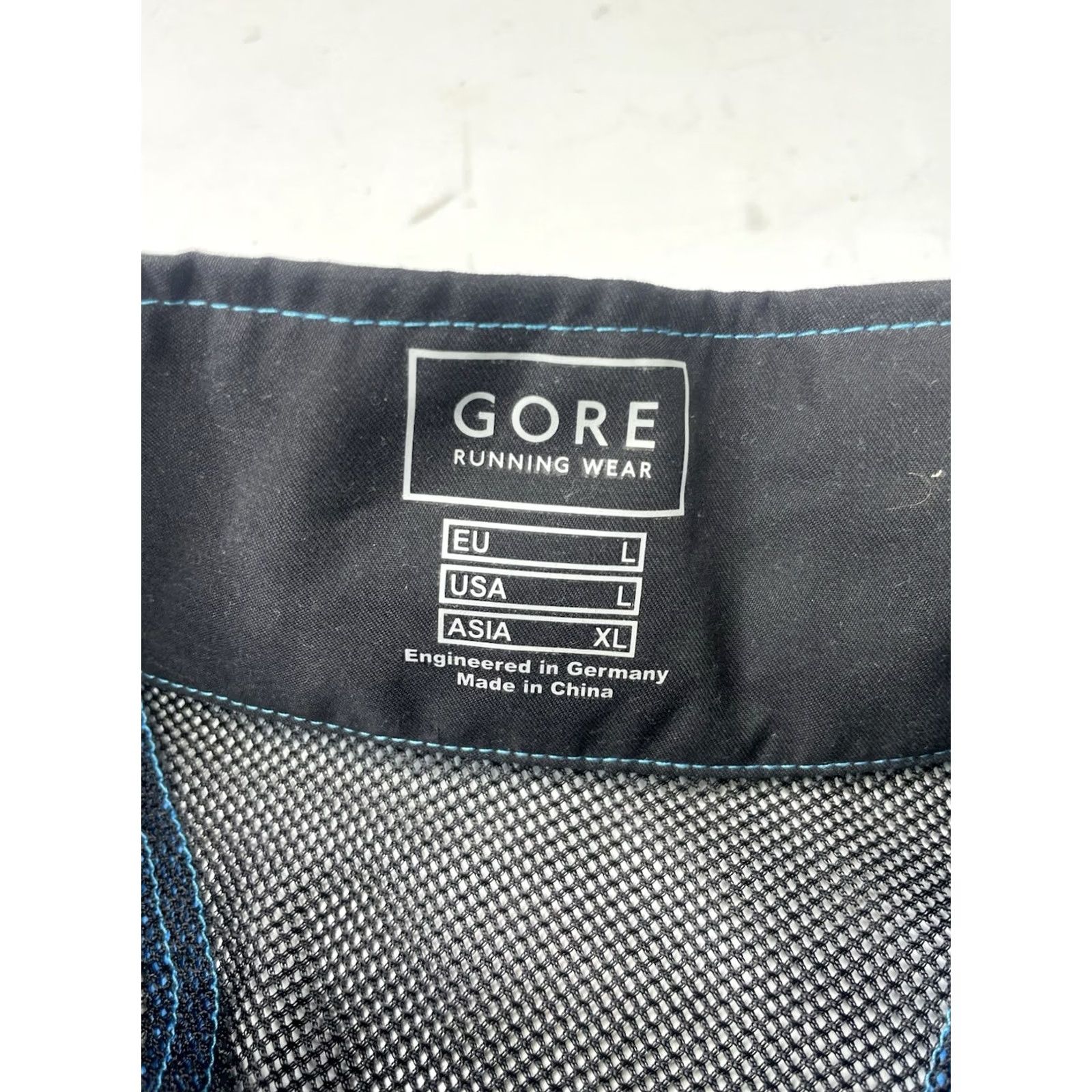 Vintage GORE RUNNING WEAR Windstopper Active Shell Vest Run Blue L Adults Unisex NWT Size US L / EU 52-54 / 3 - 3 Thumbnail