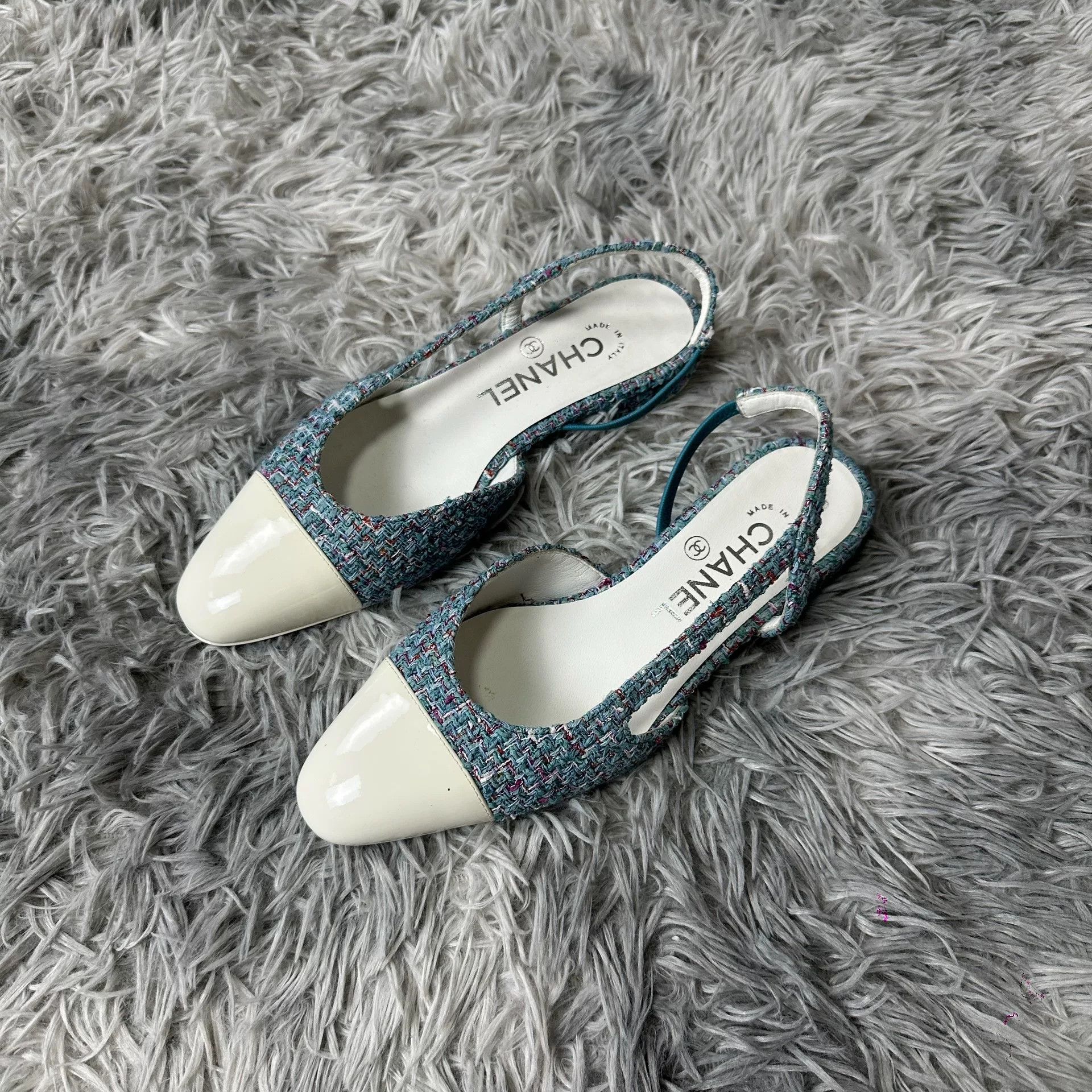 Chanel Chanel Shoes Low Top High Top Basketball Size US S / EU 44-46 / 1 - 1 Thumbnail