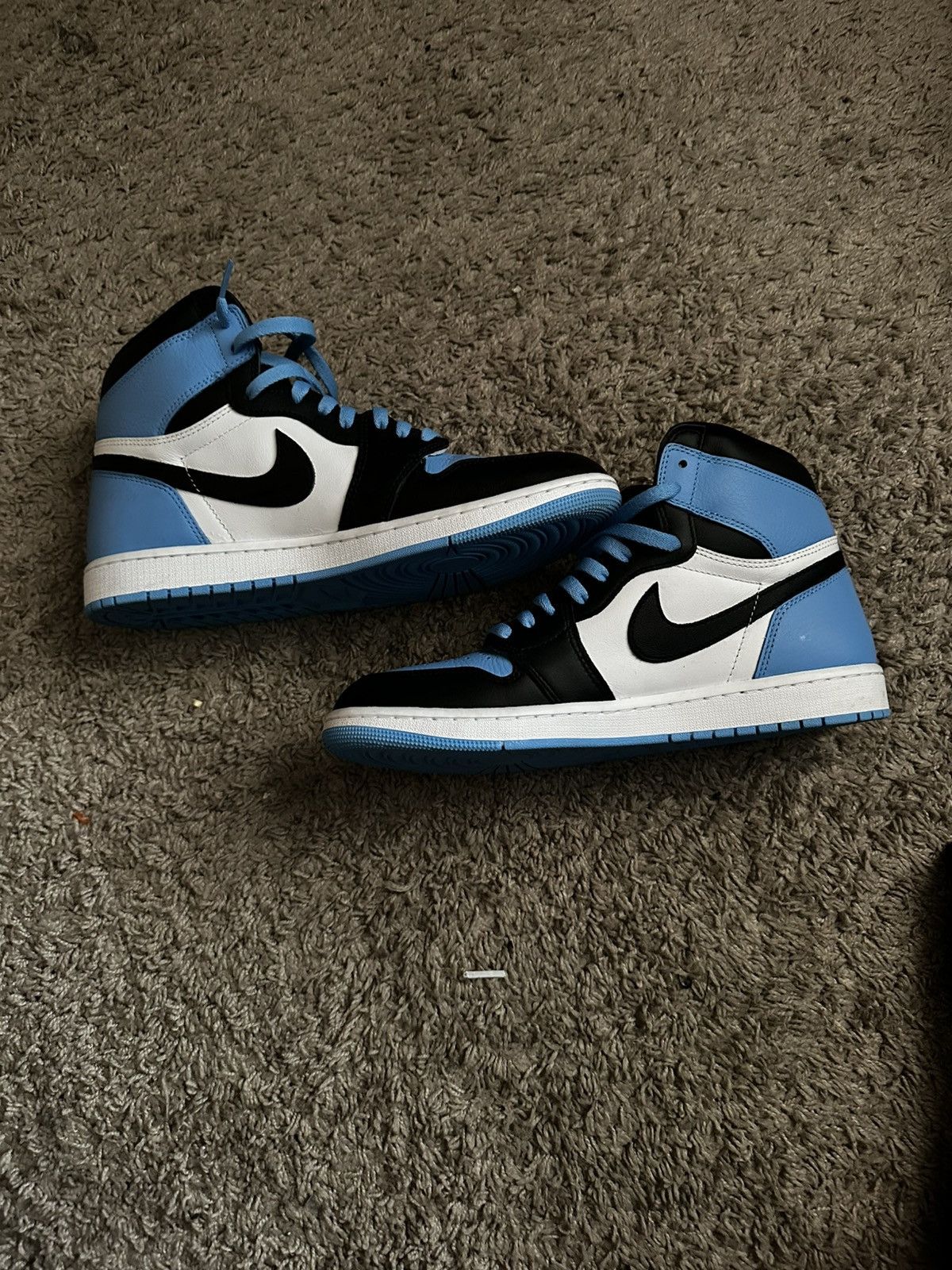 Nike Nike air Jordan 1’s Size US 11.5 / EU 44-45 - 3 Thumbnail