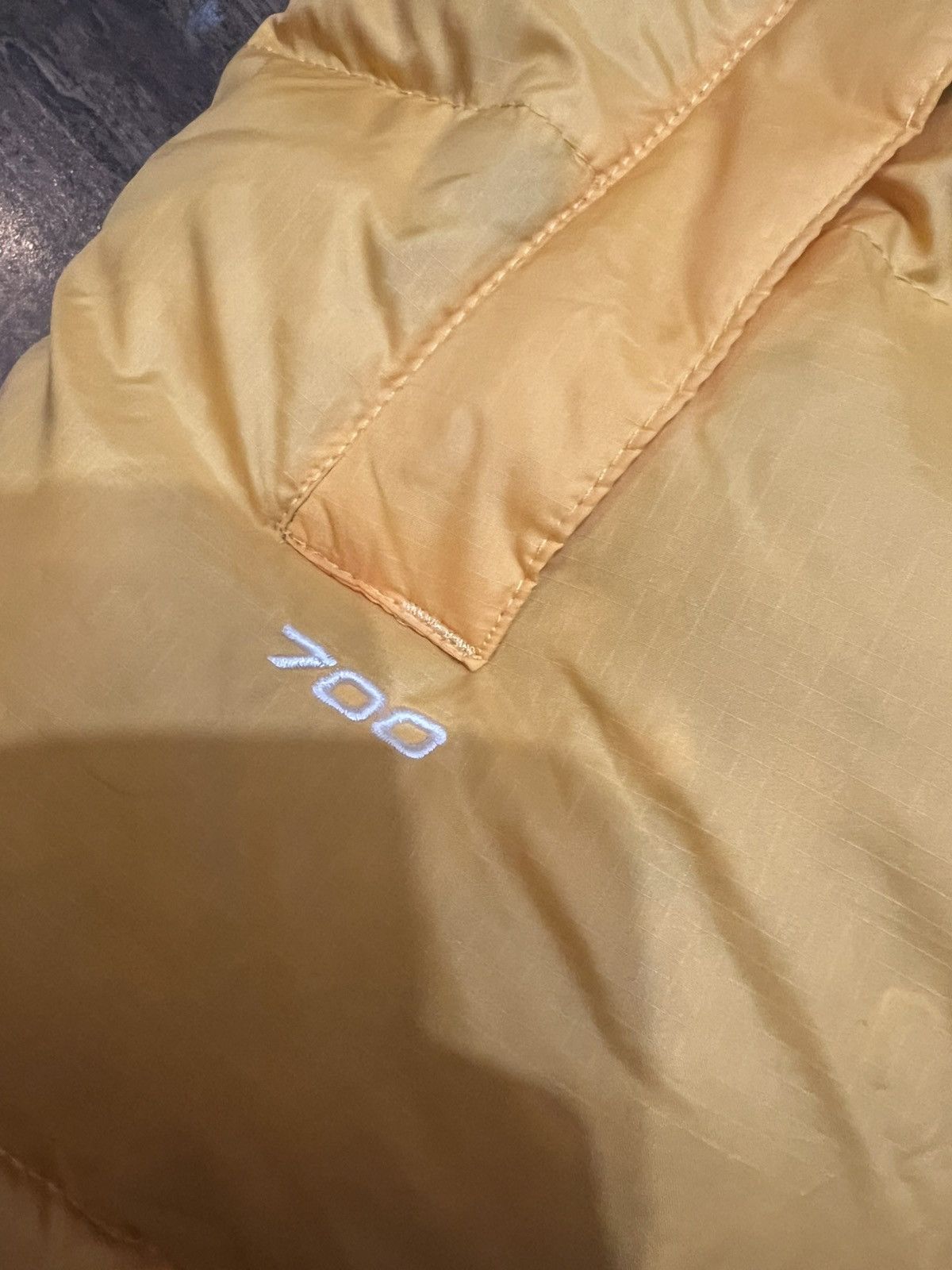 The North Face The North Face 700 Yellow Down Vest 1996 Nuptse Size US XXL / EU 58 / 5 - 5 Thumbnail