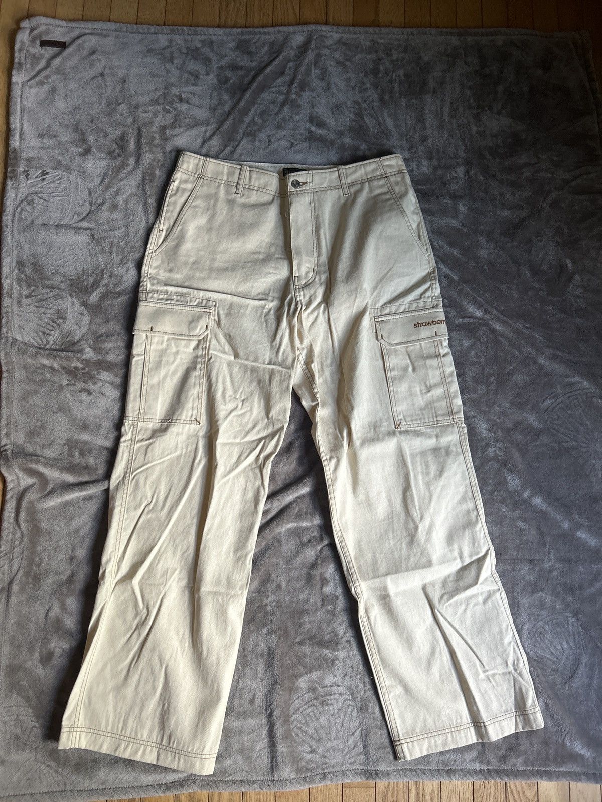 Strawberry Strawberry Cargo pants Size US 36 / EU 52 - 6 Thumbnail