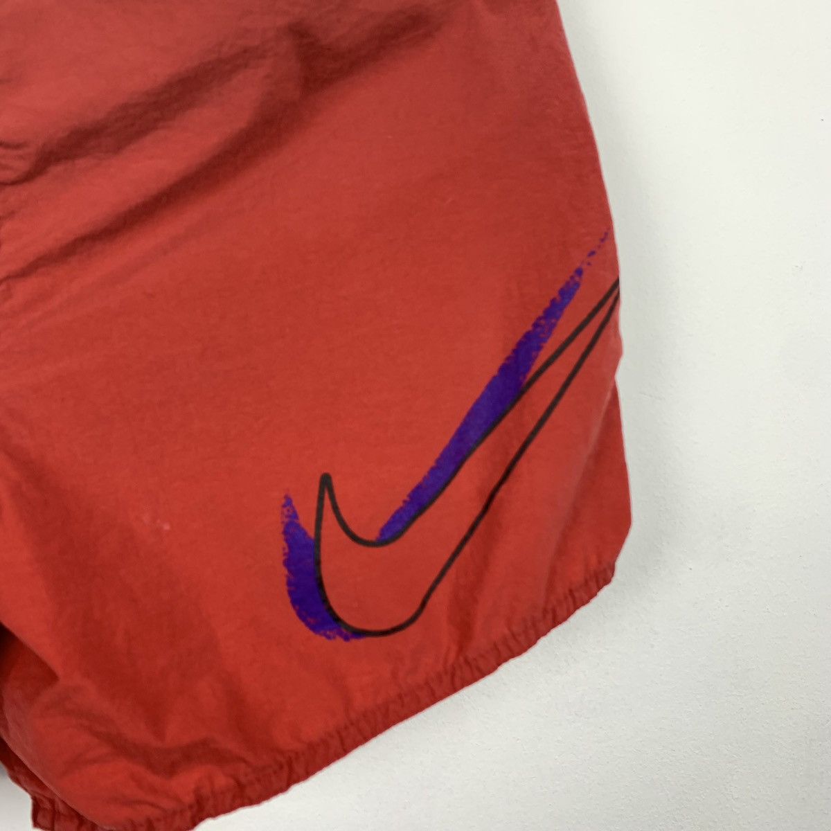 Nike Vintage Nike Retro Swim Nylon Shorts Red Size L Drill Style Size US 34 / EU 50 - 4 Thumbnail