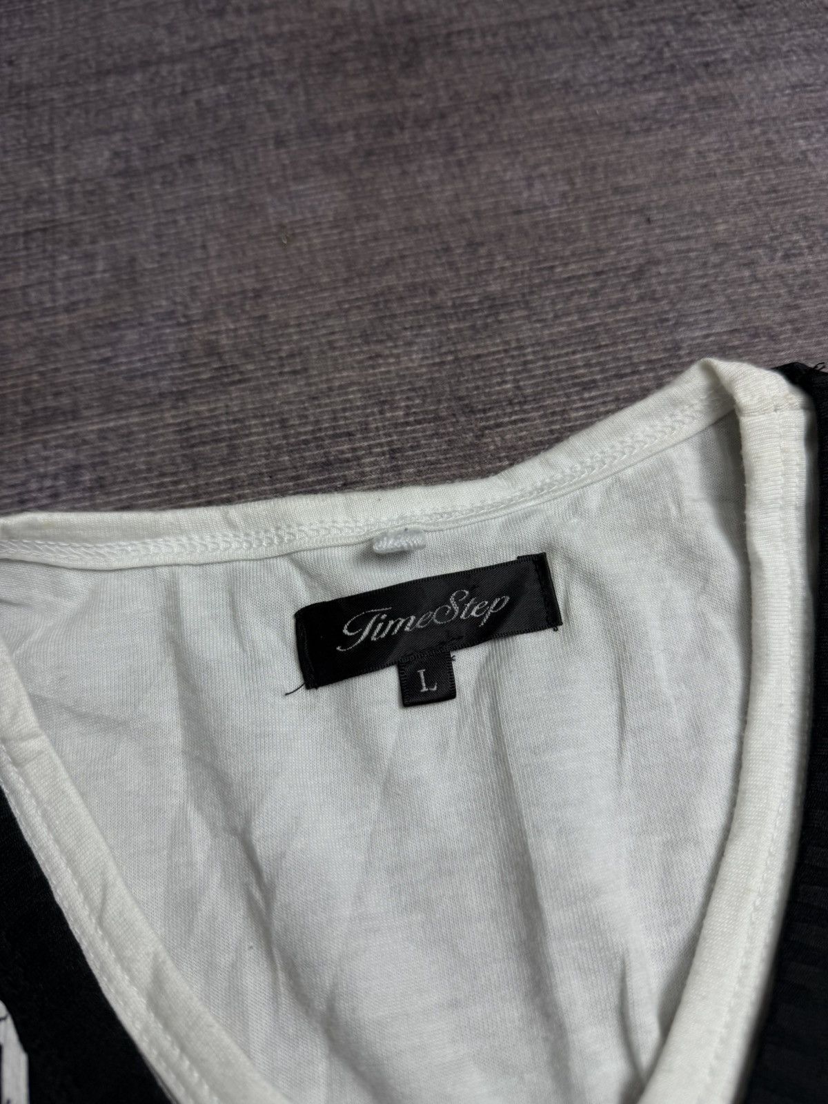Le Grande Bleu (L.G.B.) TIME STEP IFSIX STYLE LONG SLEEVE Size US L / EU 52-54 / 3 - 5 Thumbnail