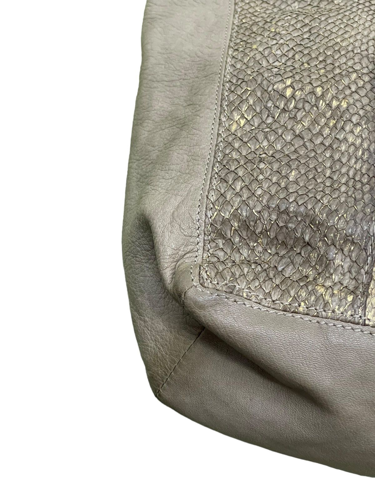 Genuine Leather Full Leather Sissi Rossi Italy Python Tote Bag 3🟩 Size ONE SIZE - 13 Thumbnail