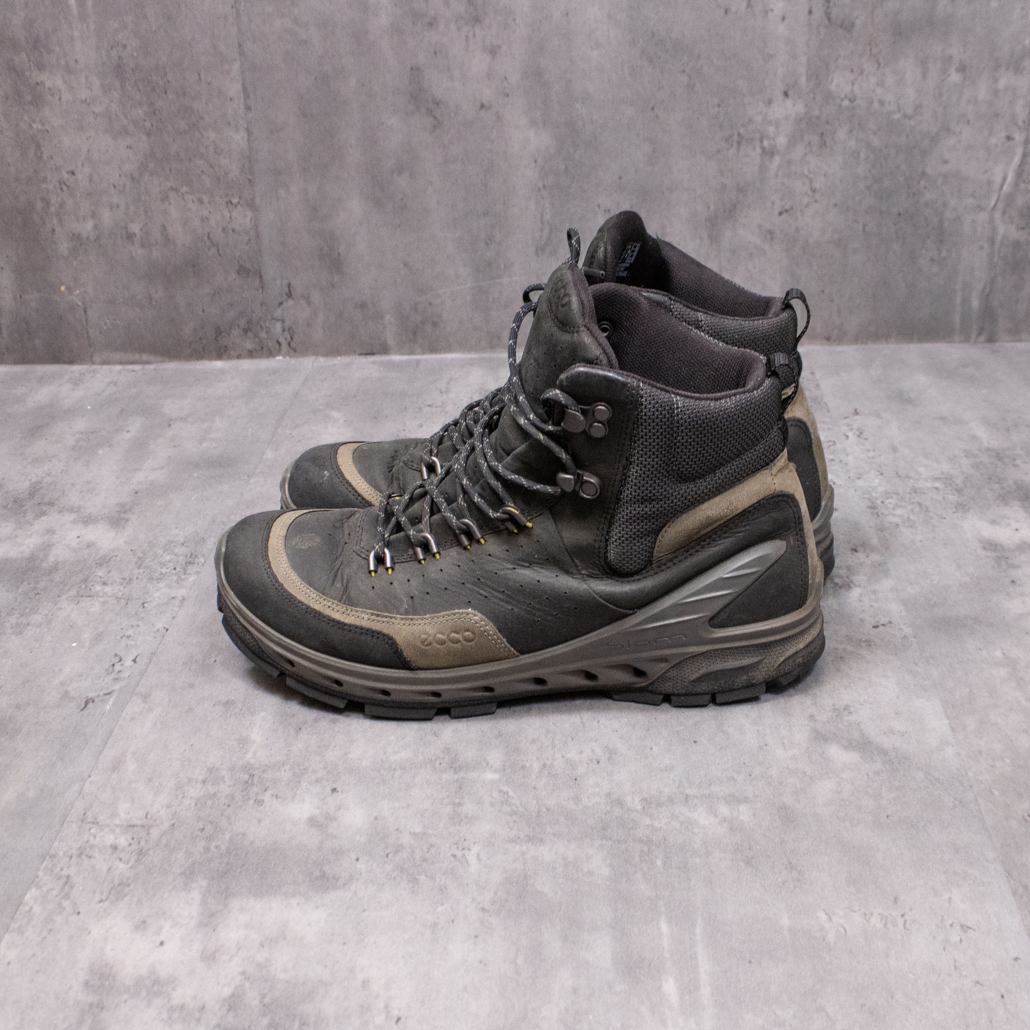 Ecco Ecco Biom Venture TR GTX Black Gore-Tex Hiking Boot's Size US 8 / EU 41 - 3 Thumbnail