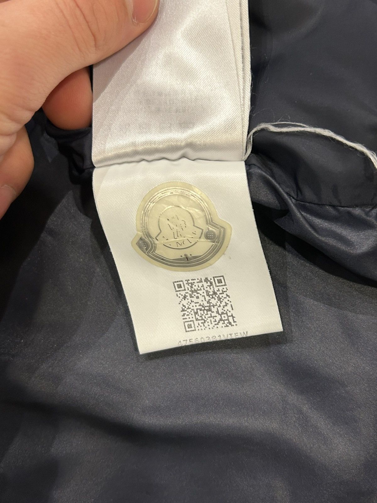 Moncler Moncler Hattab Logo Patch Windbreaker Size US XXL / EU 58 / 5 - 10 Thumbnail