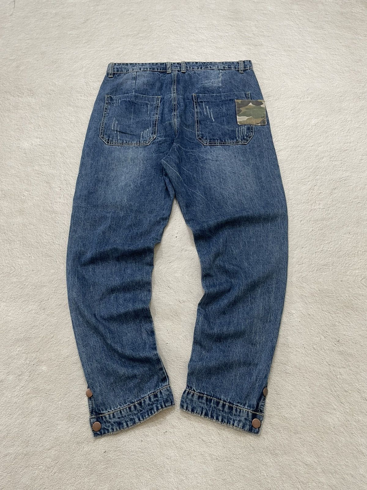 Japanese Brand 2000s Japanese Camo Cargo Denim Distressed Wash Jeans Y2K Size US 34 / EU 50 - 7 Thumbnail