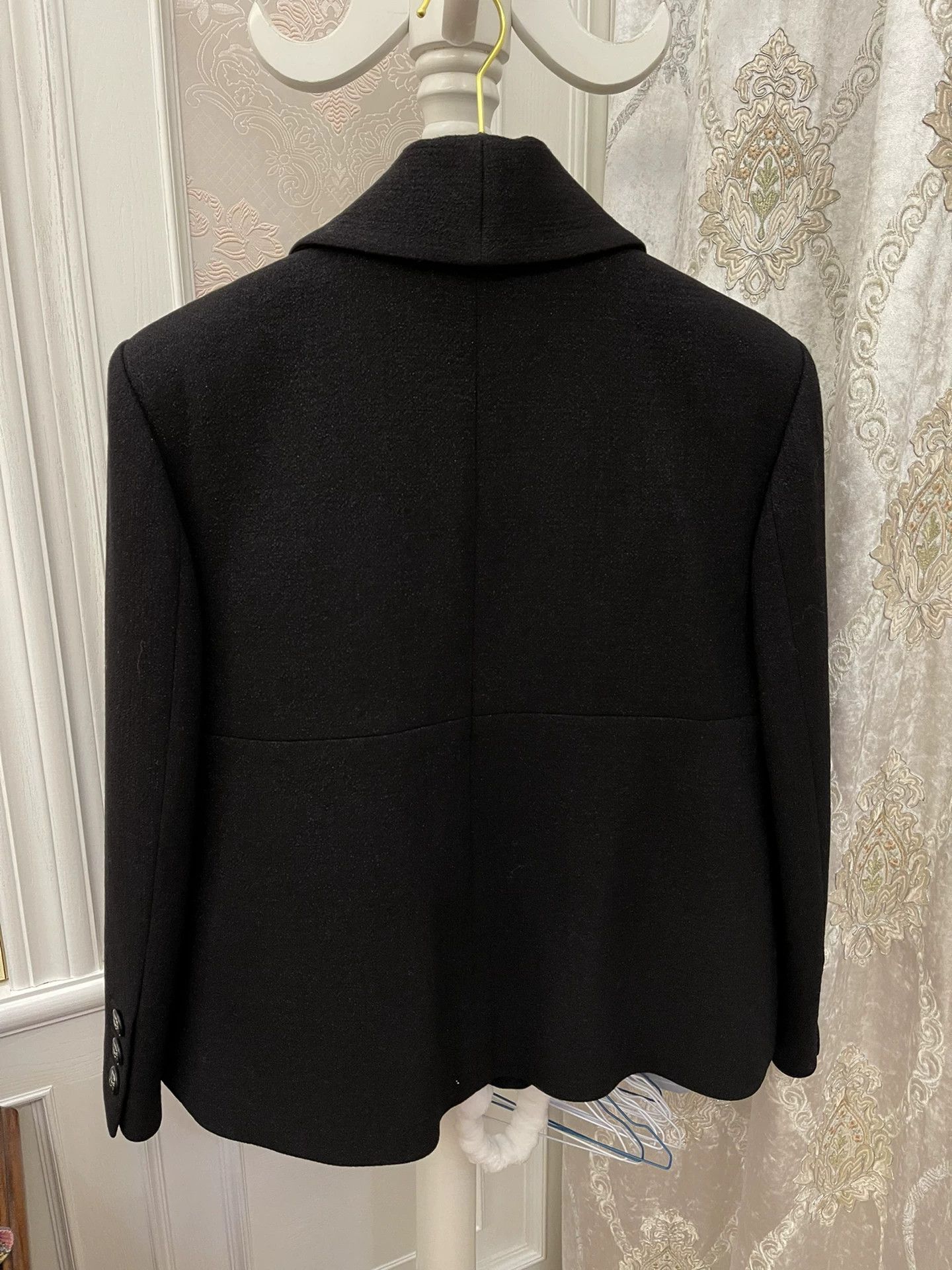 Chanel Chanel Classic Black Wool Jacket Size 44 Size L / US 10 / IT 46 - 8 Thumbnail