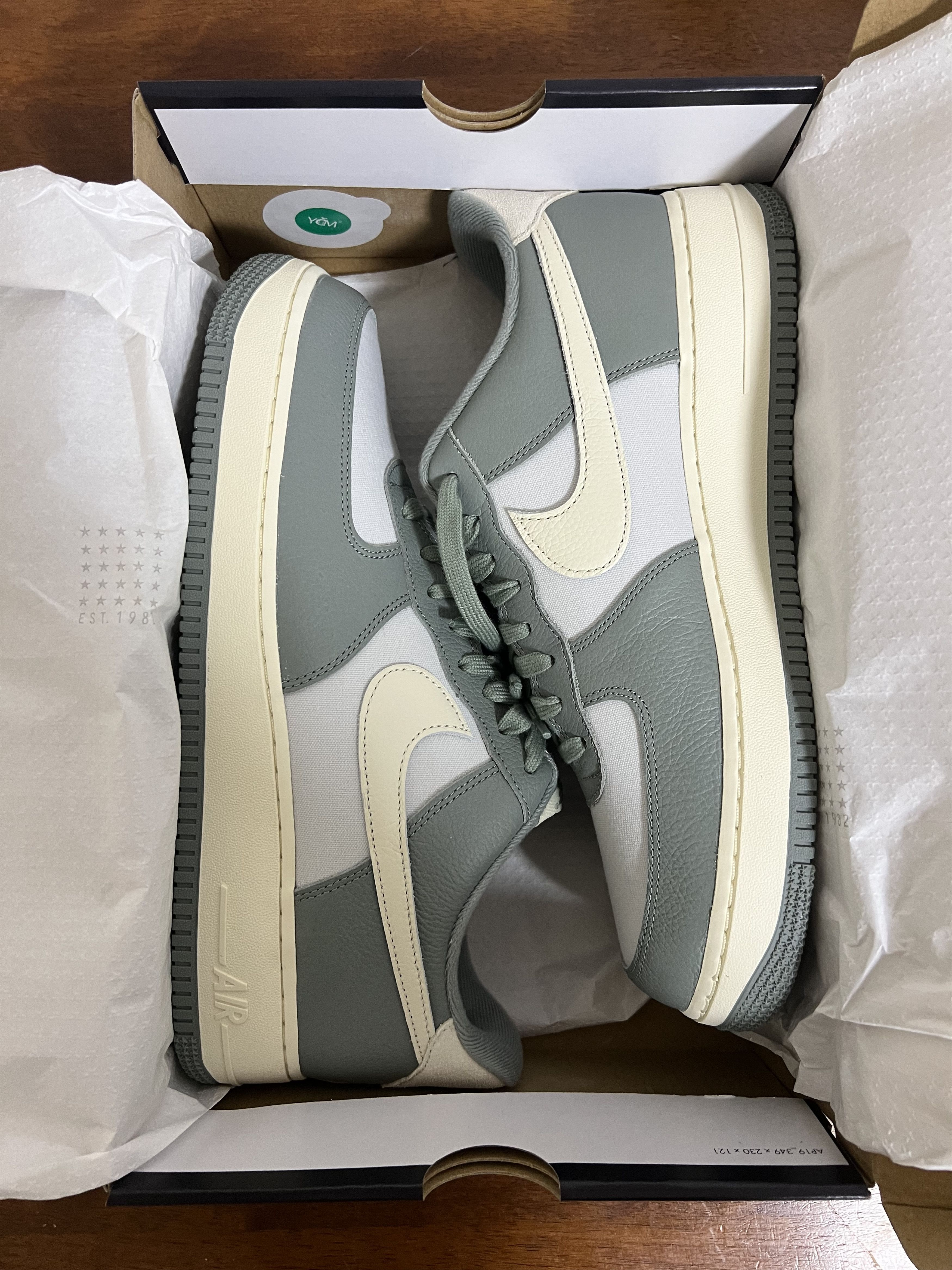 Nike 💚 2023 Nike Air Force 1 '07 LX Mica Green/Coconut Milk NEW Size US 12 / EU 45 - 15 Thumbnail