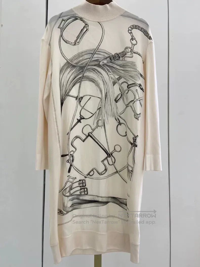 Hermes Hermes White printed mulberry silk and cashmere long-sleev Size XXS / US 00 / IT 34 - 1 Thumbnail
