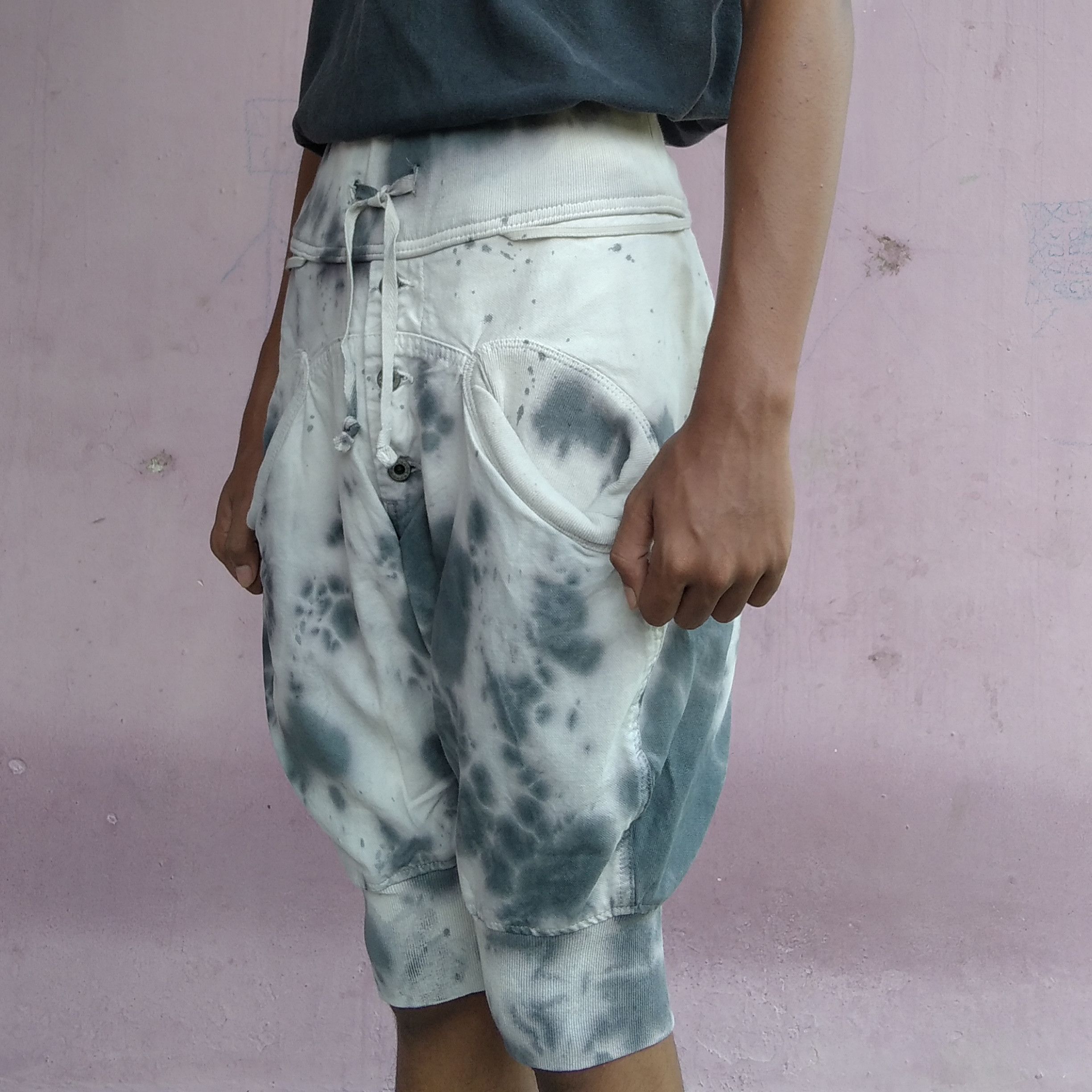 Kapital Kountry KAPITAL Tie Dye Balloon Clown Short Pants Size US 29 - 2 Thumbnail