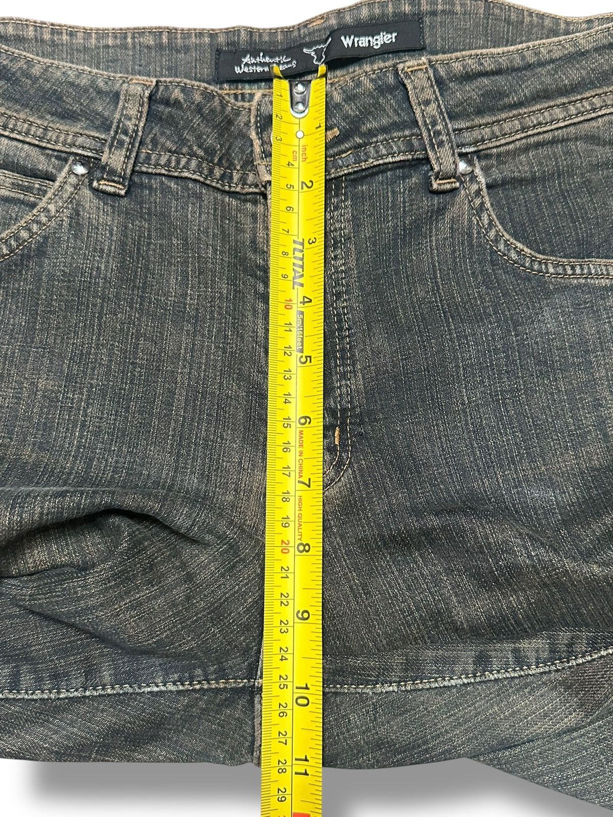 Wrangler Wrangler Vintage With Wideleg Style and Faded Wash Size US 31 - 15 Thumbnail