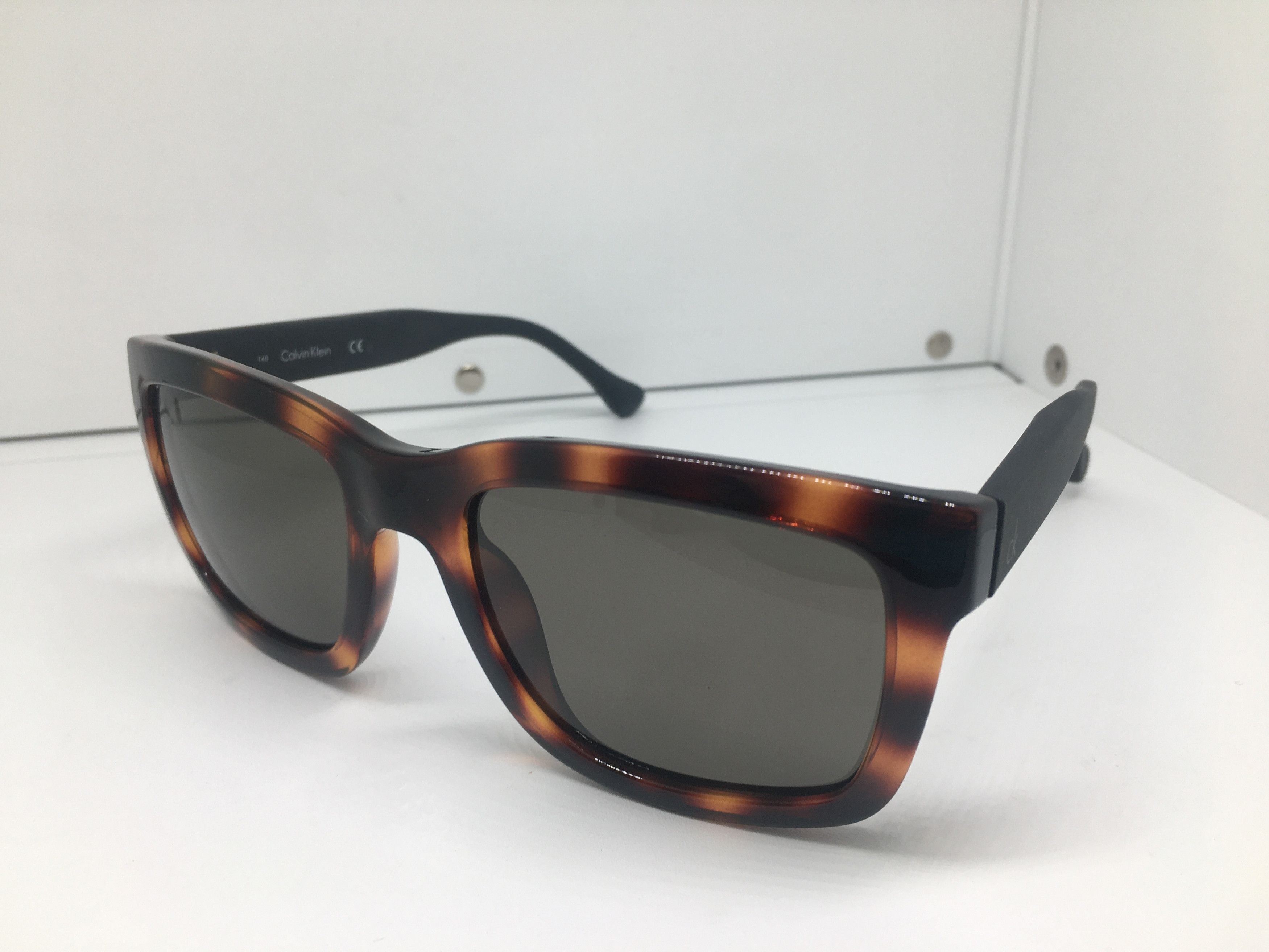Calvin Klein Calvin Klein CK3179s Tortoise Sunglasses Frame Size ONE SIZE - 3 Thumbnail