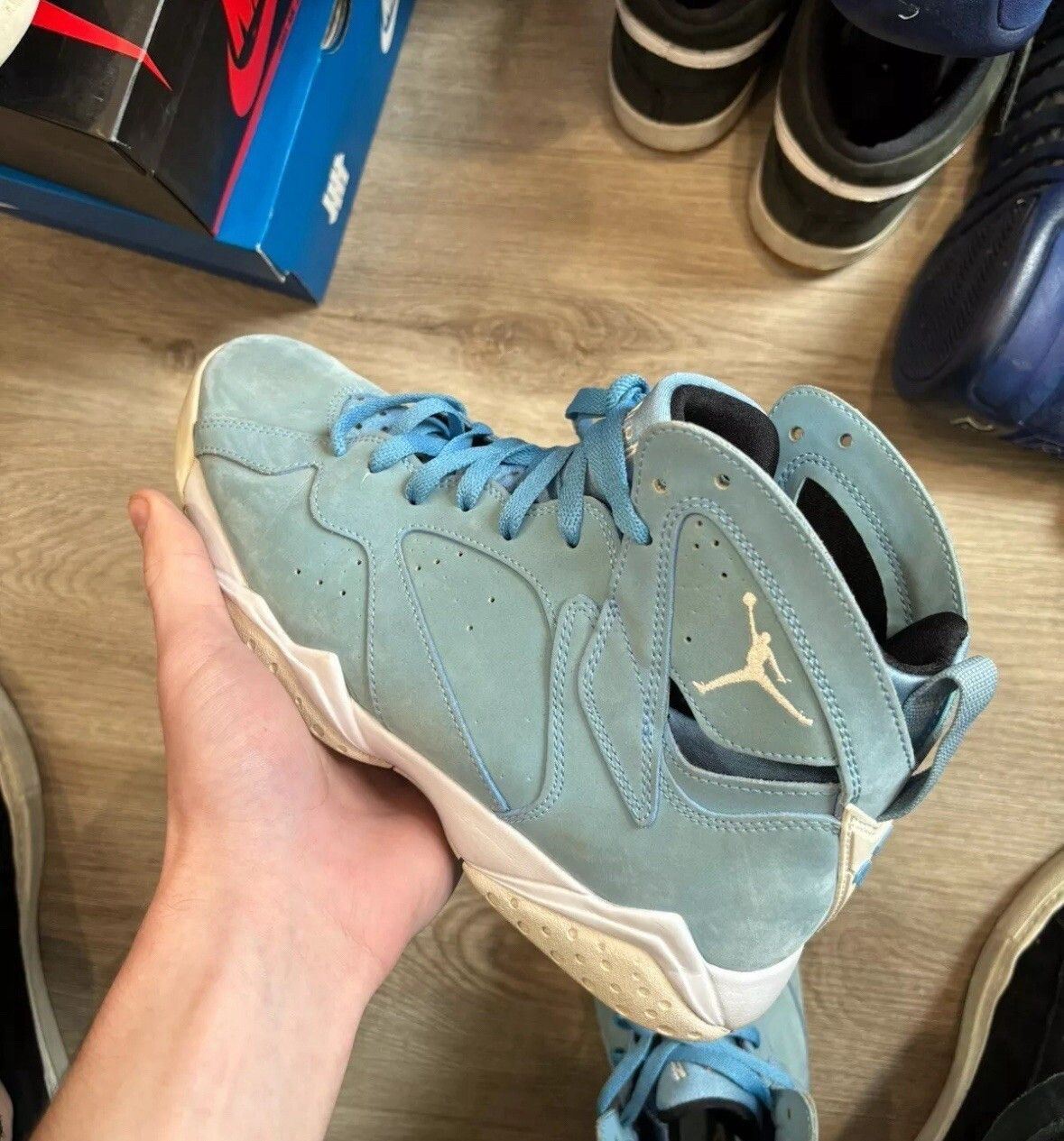 Jordan Brand Air Jordan 7 Retro Pantone Size US 9.5 / EU 42-43 - 3 Thumbnail