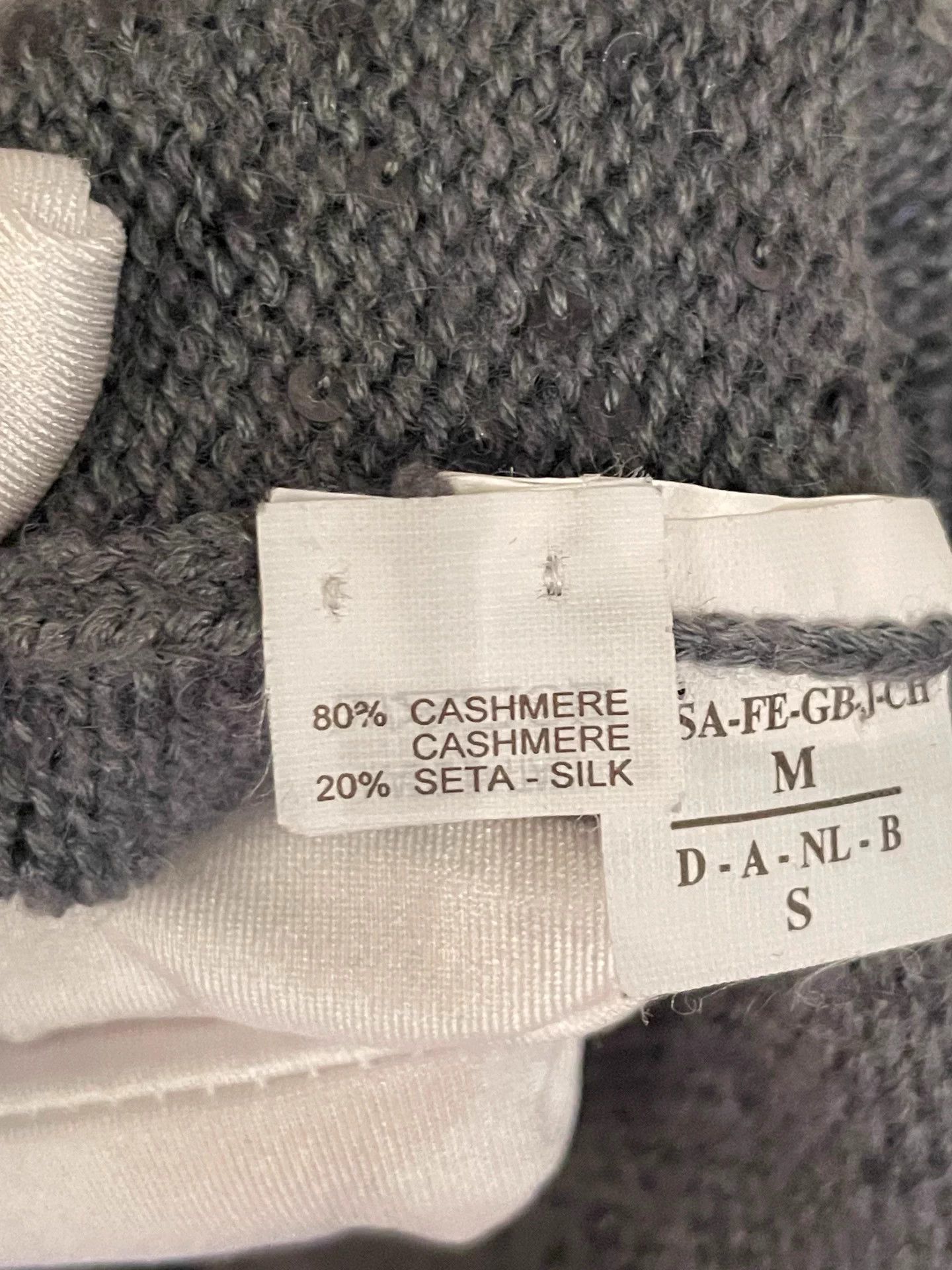 Brunello Cucinelli Brunello Cucinelli BC deep gray cashmere cardigan S/M Size S / US 4 / IT 40 - 7 Thumbnail