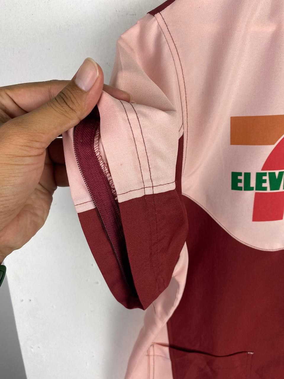 Japanese Brand vintage 7 eleven shortsleeves work jacket nice design Size US L / EU 52-54 / 3 - 5 Thumbnail