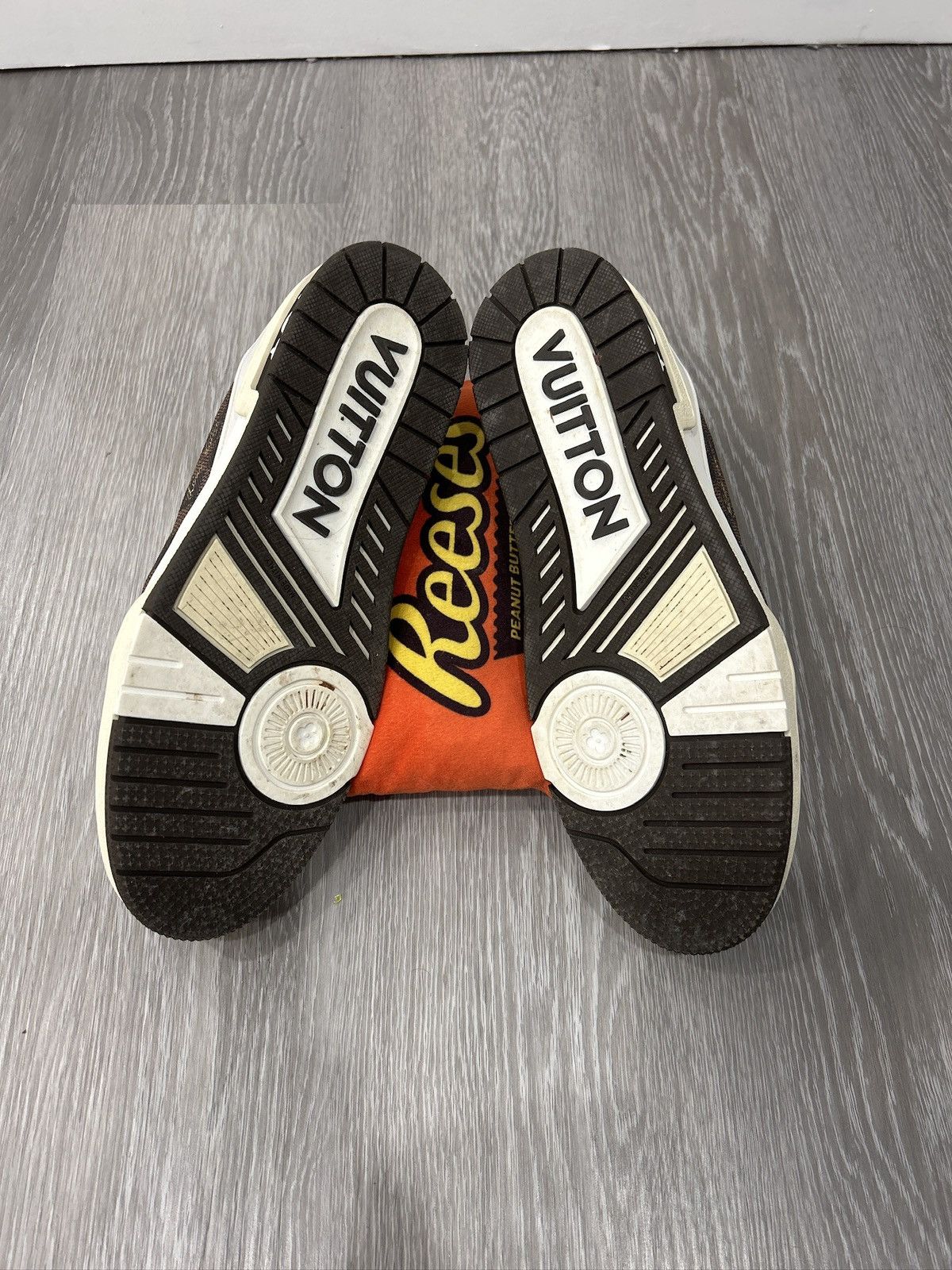 Louis Vuitton Louis Vuitton x Tyler The Creator Trainer Size 9 Size US 9 / EU 42 - 6 Thumbnail